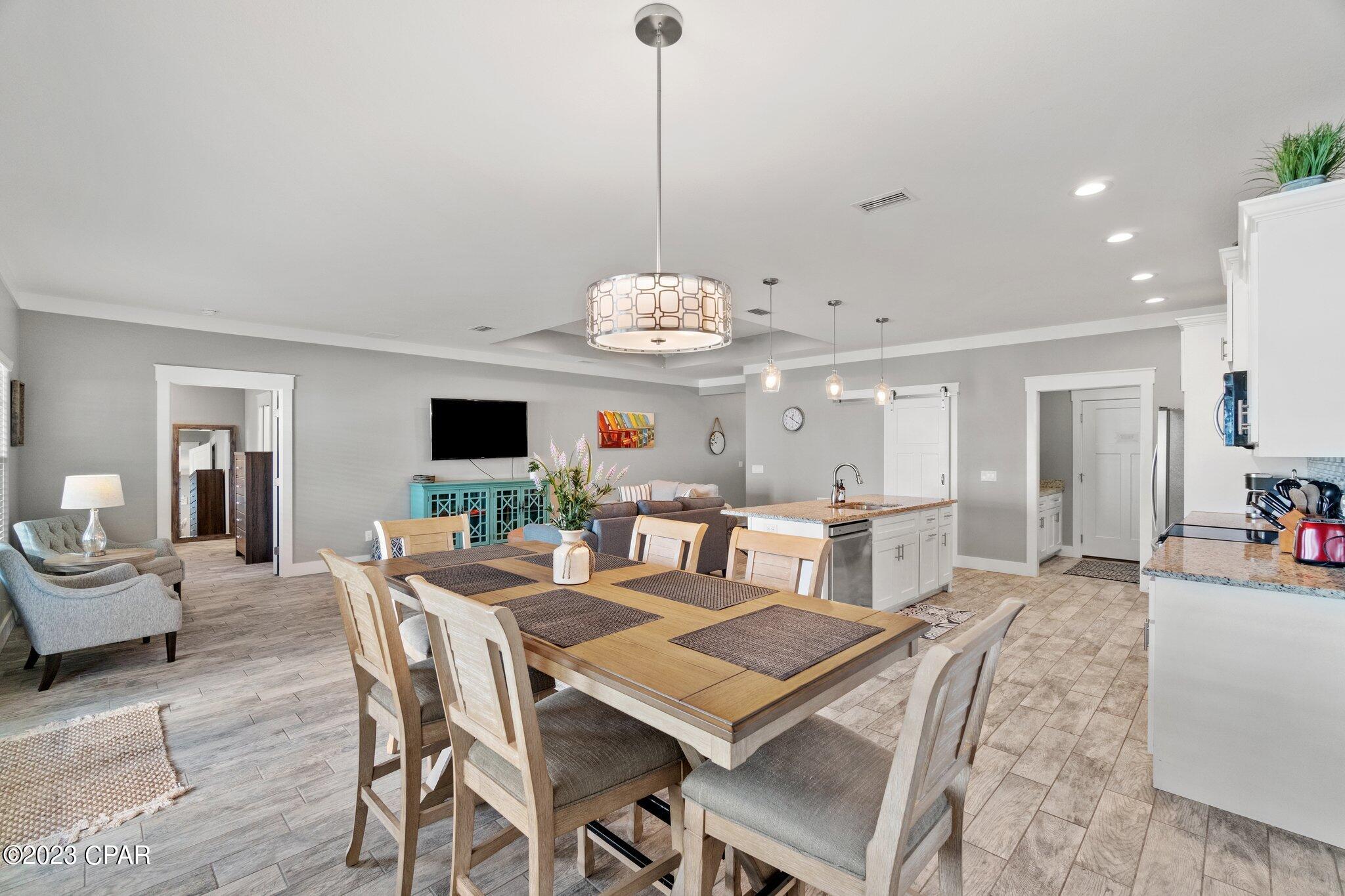 21318 Hilltop Avenue