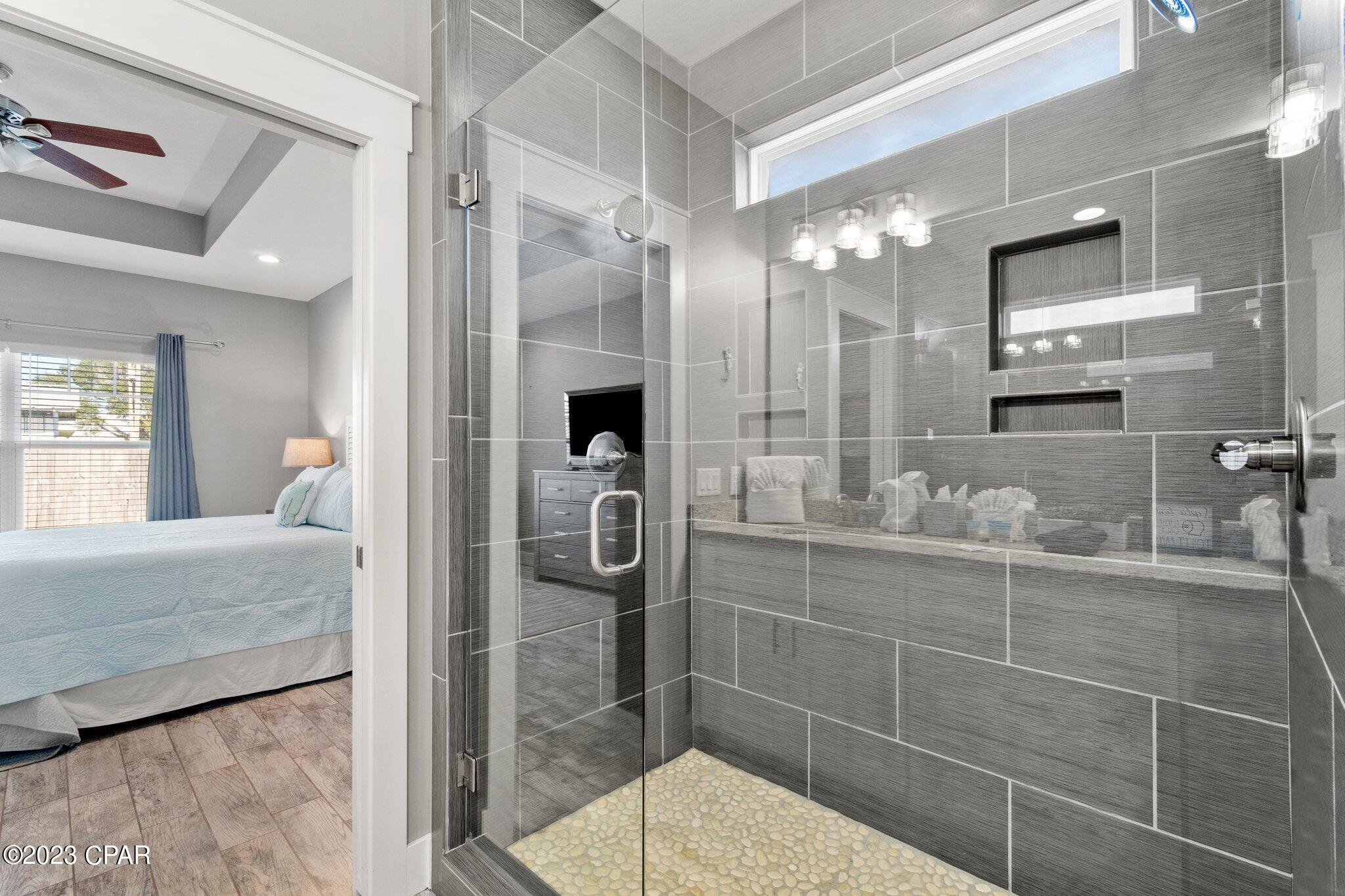 21318 Hilltop Avenue