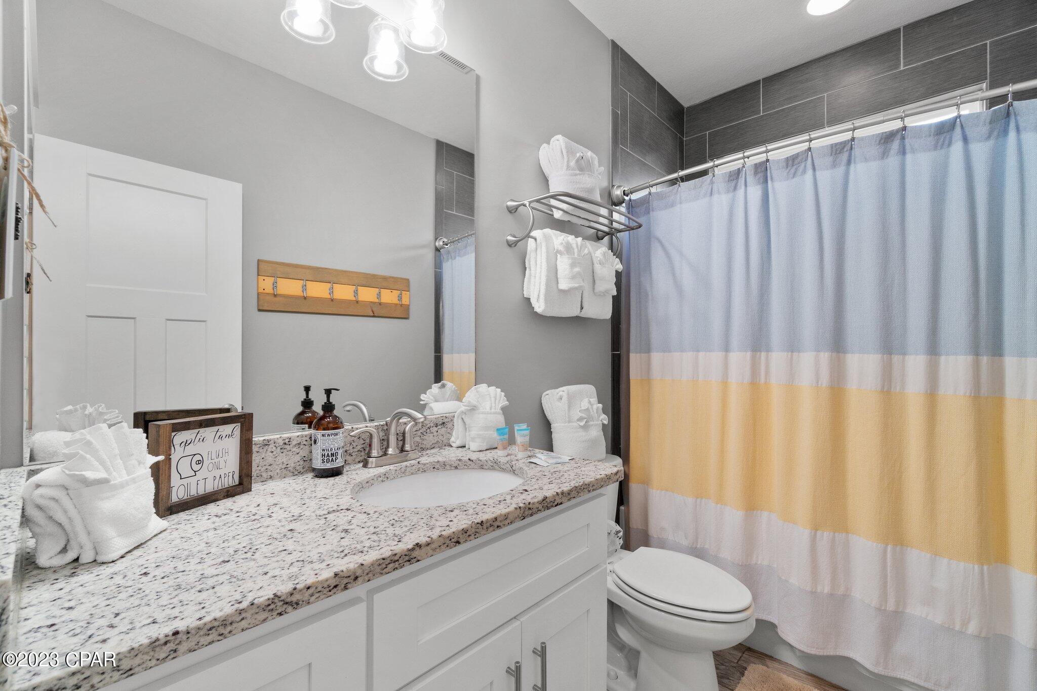 21318 Hilltop Avenue