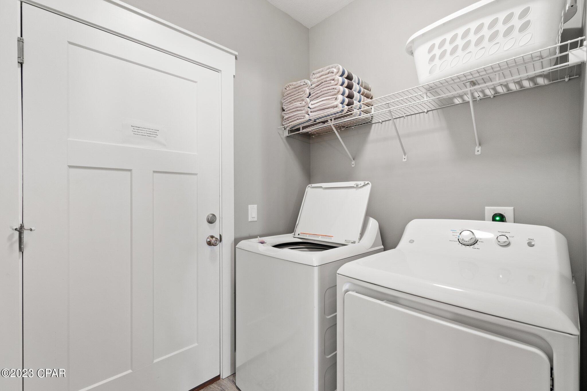 21318 Hilltop Avenue