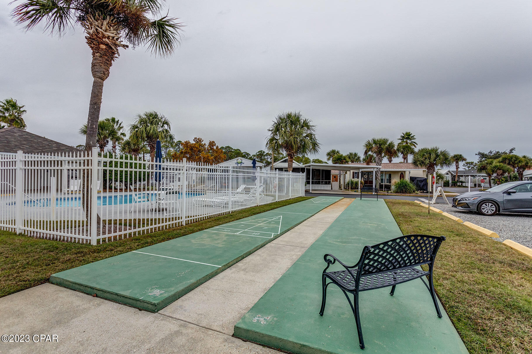 1219 Thomas Drive Unit: 91