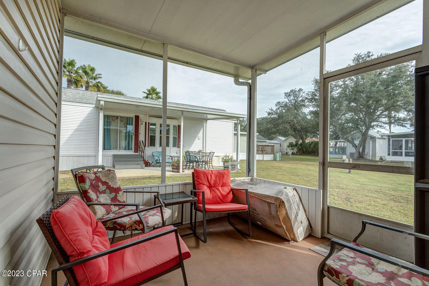 1219 Thomas Drive Unit: 91