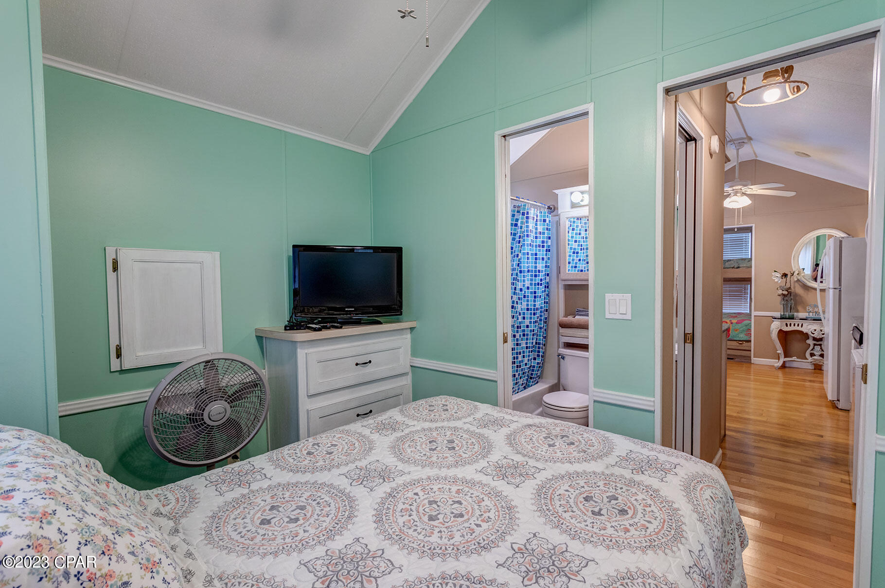 1219 Thomas Drive Unit: 91