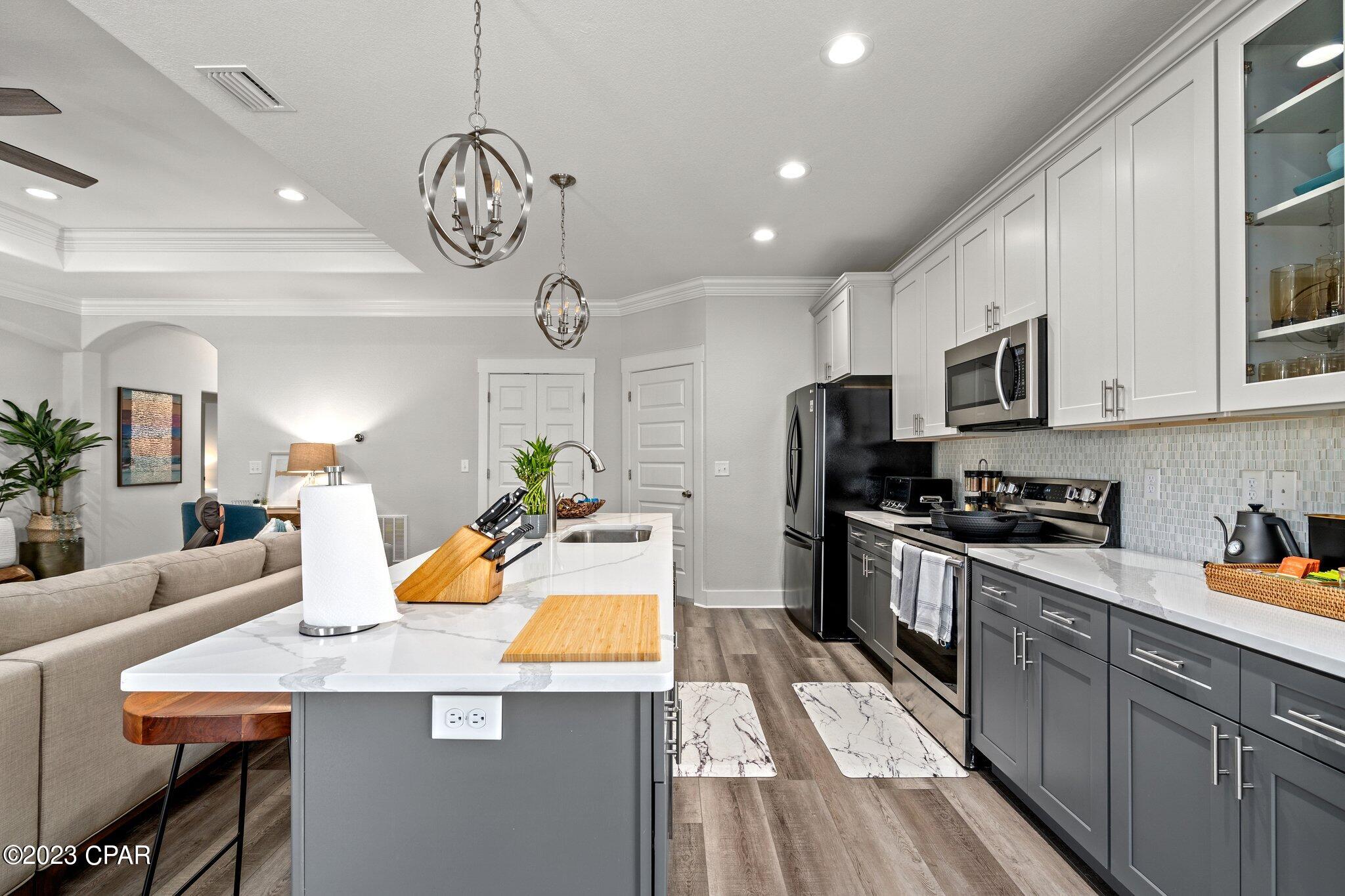 4005 Silver Sands Road