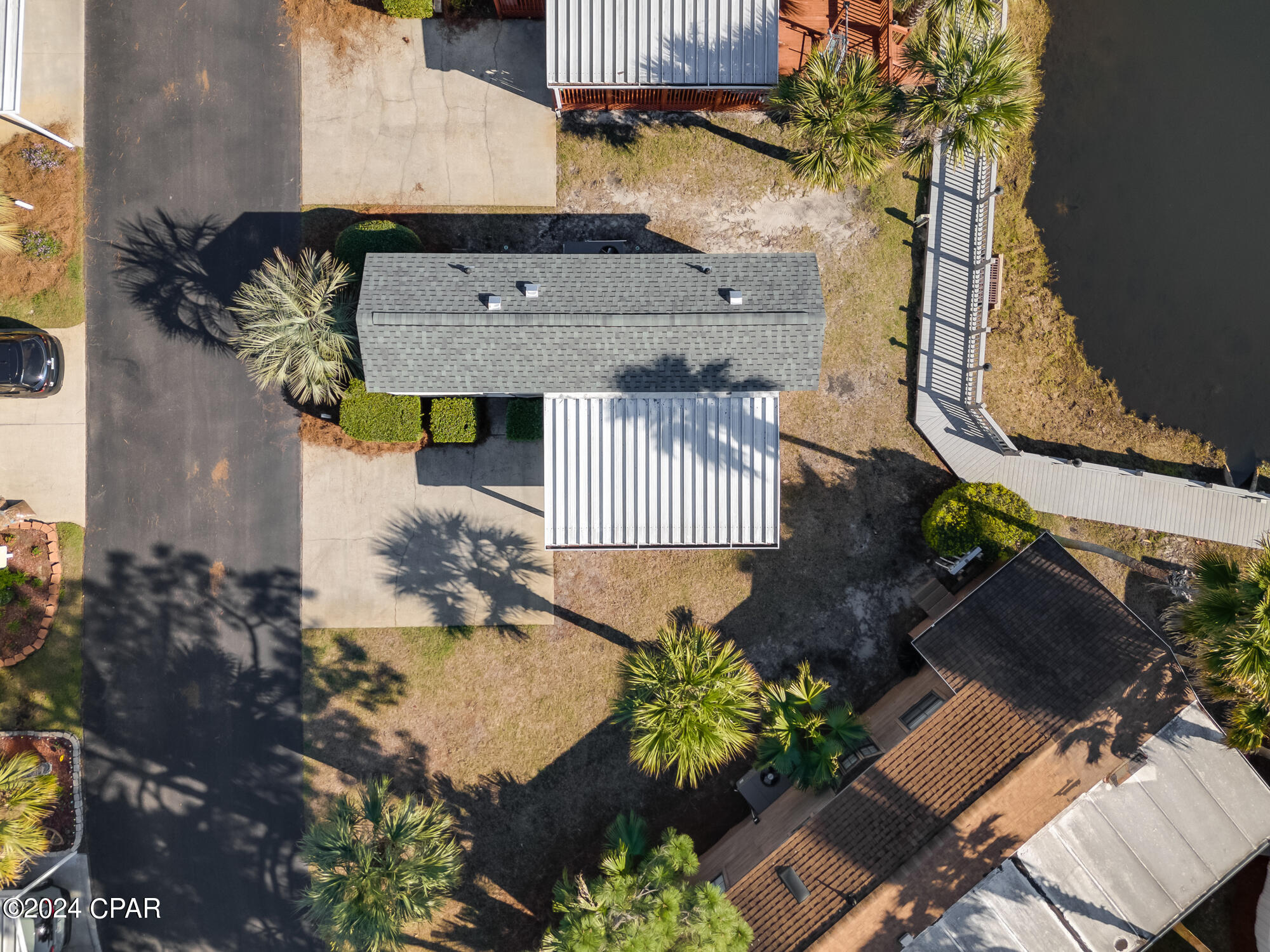 1219 Thomas Drive 62