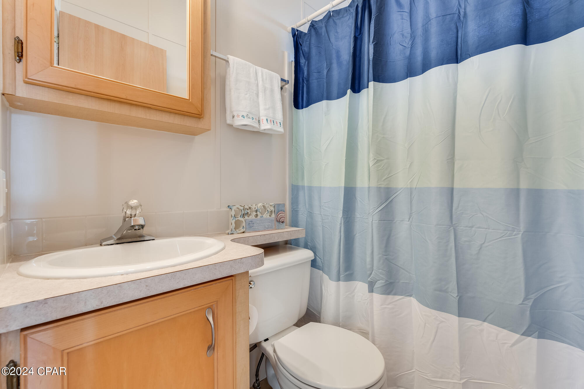 1219 Thomas Drive 62