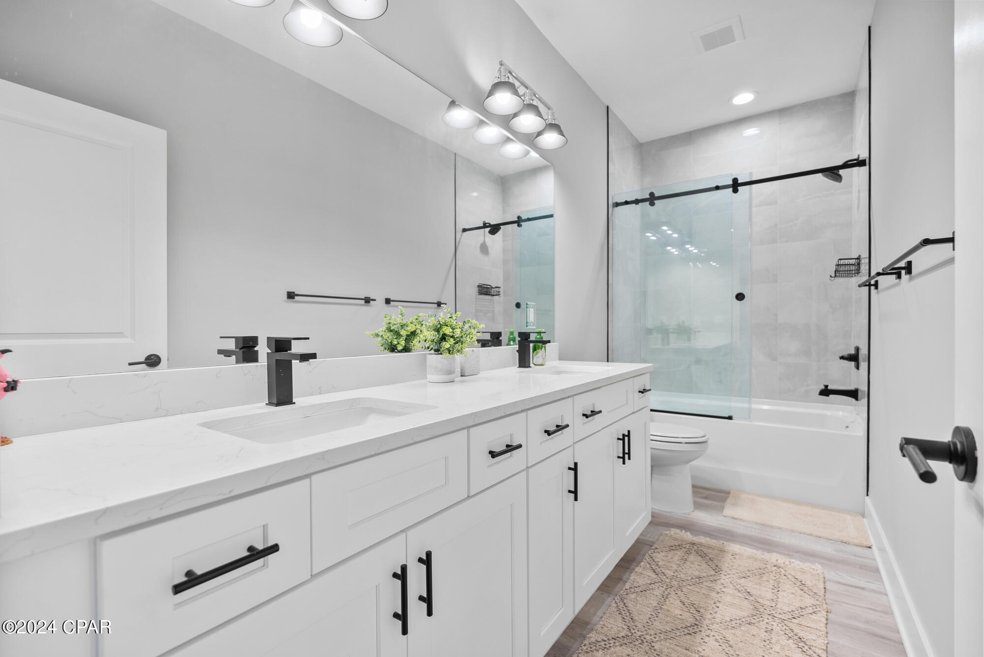 614 W Gulf Boulevard