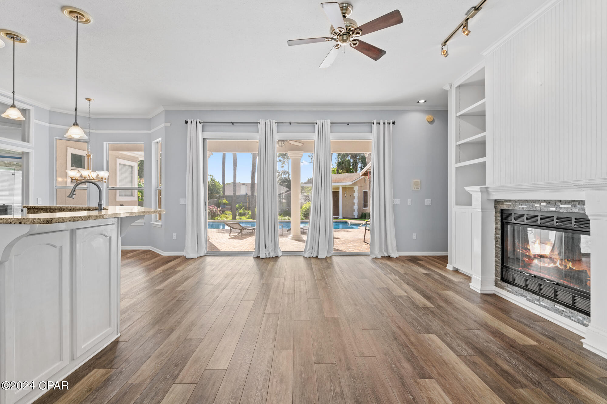 111 Palm Harbour Boulevard