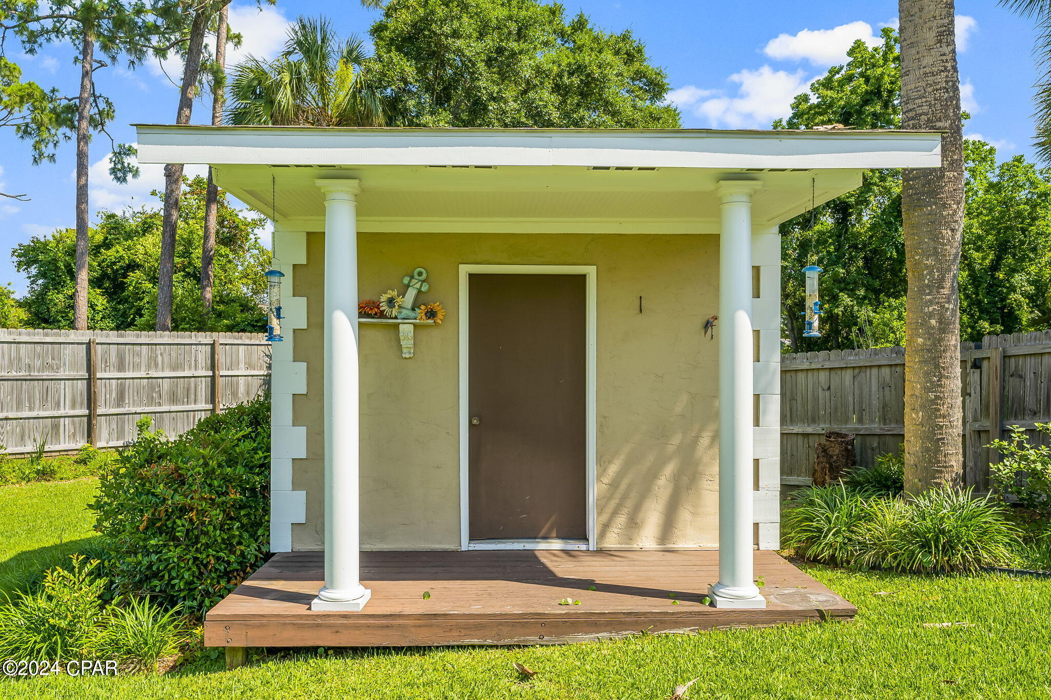 111 Palm Harbour Boulevard