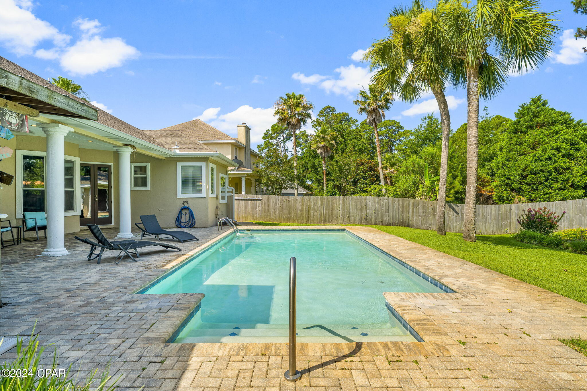 111 Palm Harbour Boulevard