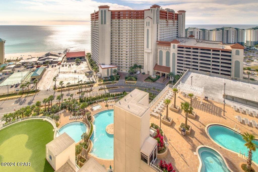 9860 S Thomas Drive 1218