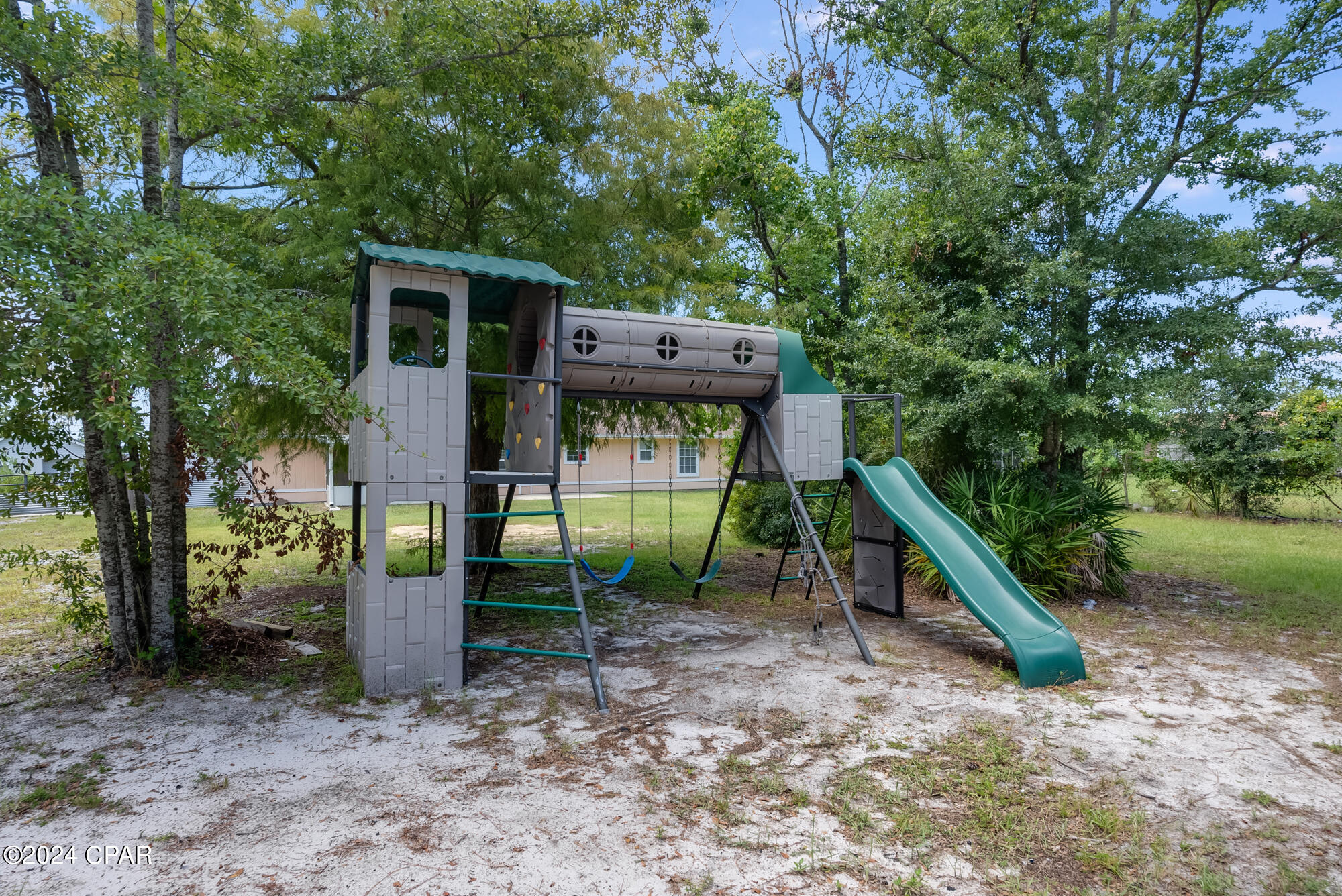 1405 W Park Lane
