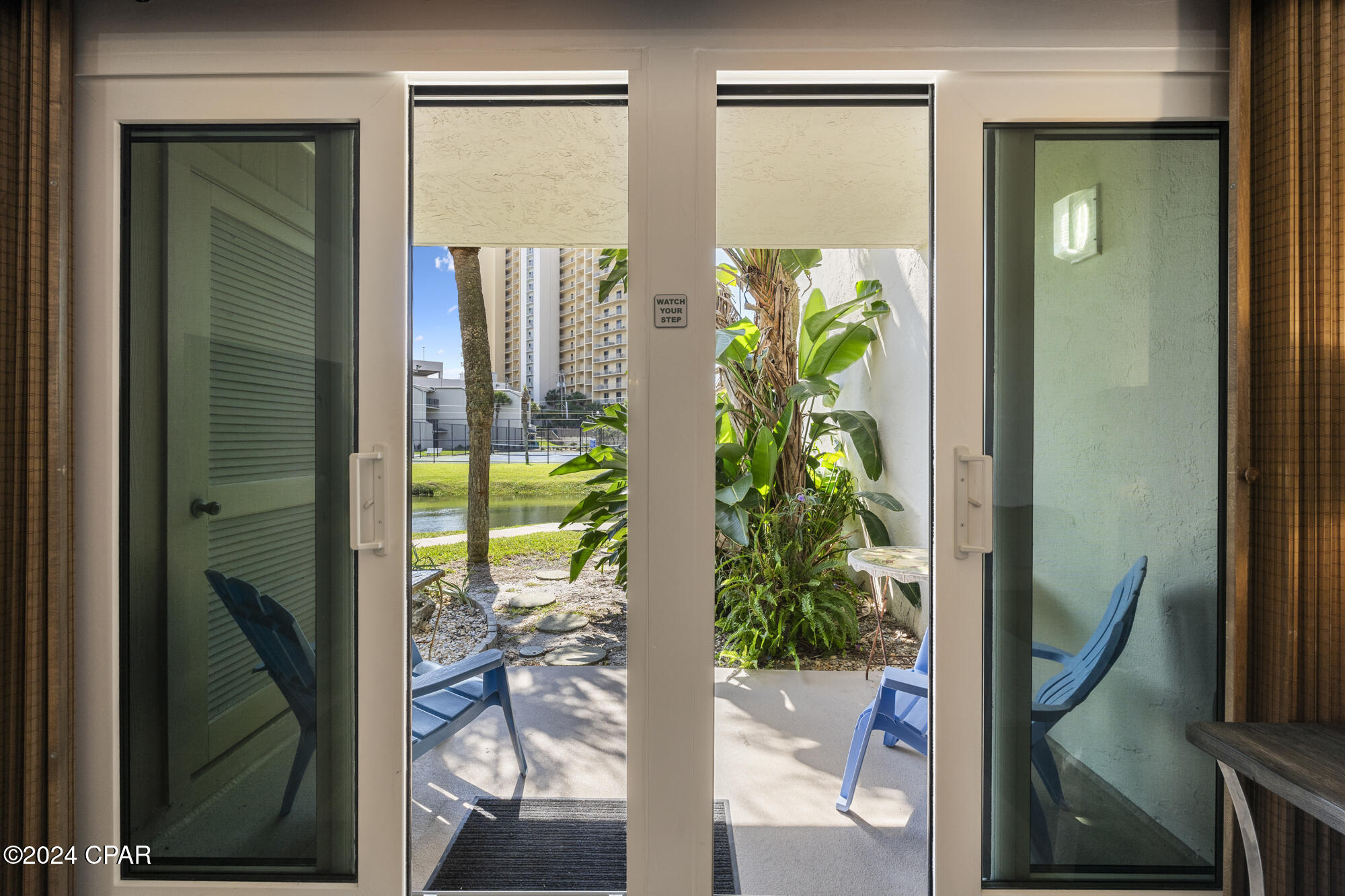 8727 Thomas Drive E-4