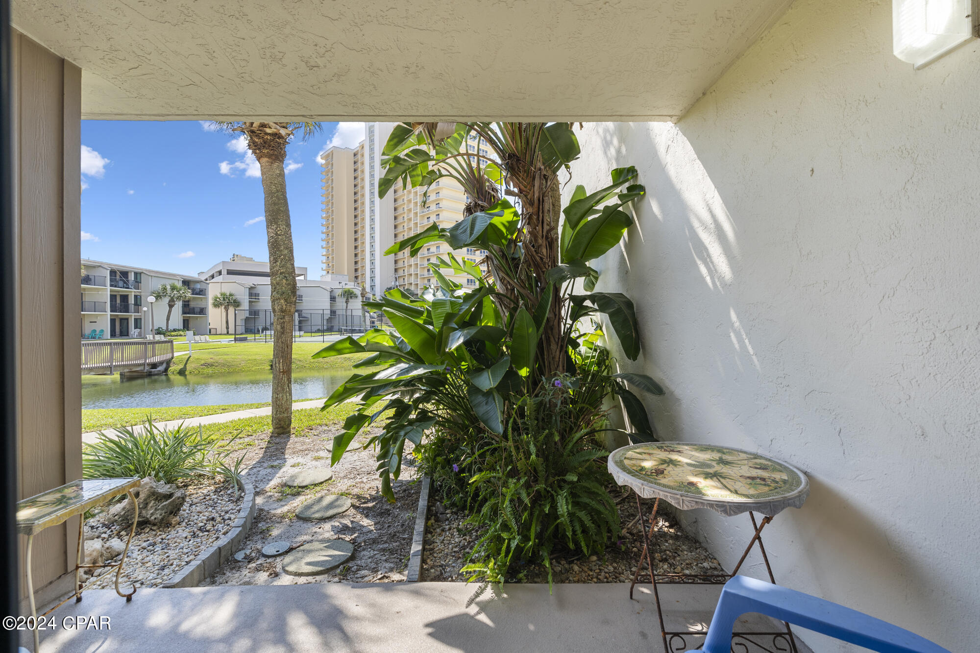 8727 Thomas Drive E-4