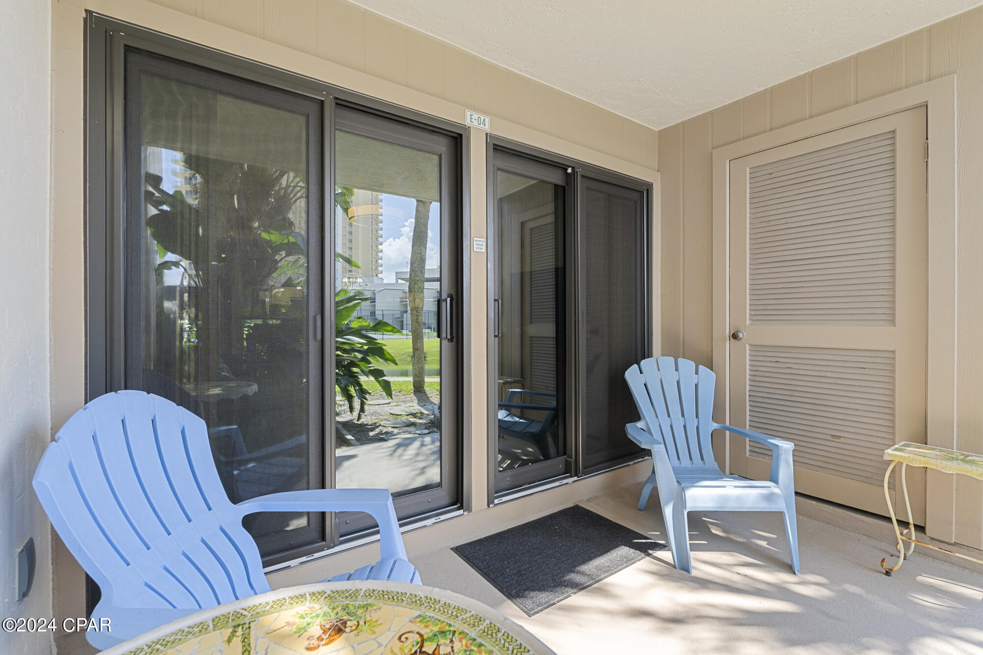 8727 Thomas Drive E-4