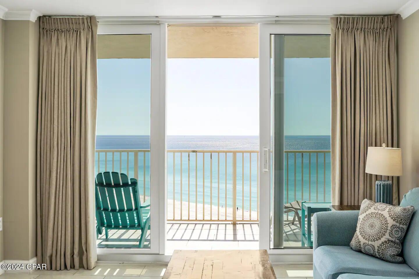 7205 Thomas Drive E1202