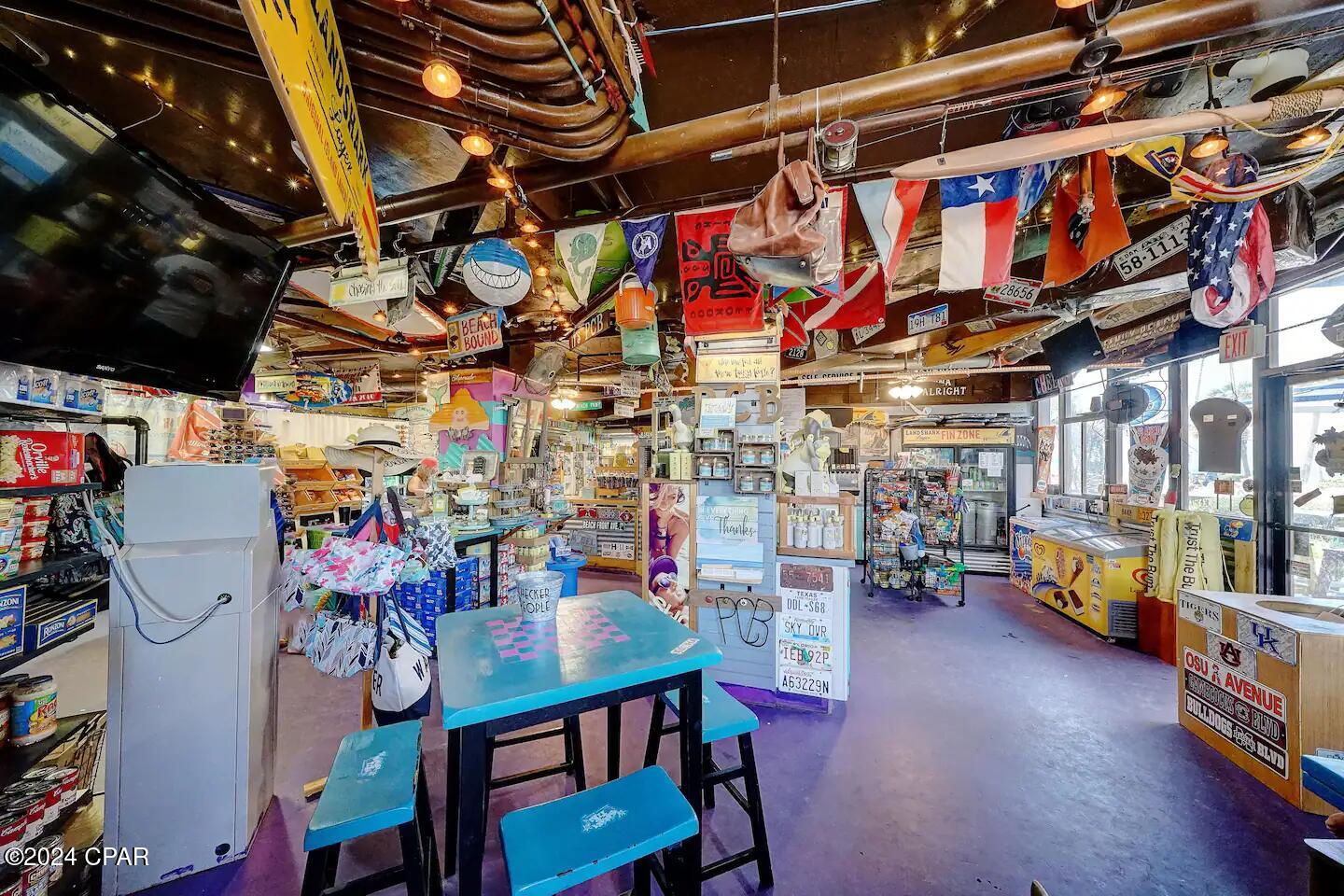 7205 Thomas Drive E1202