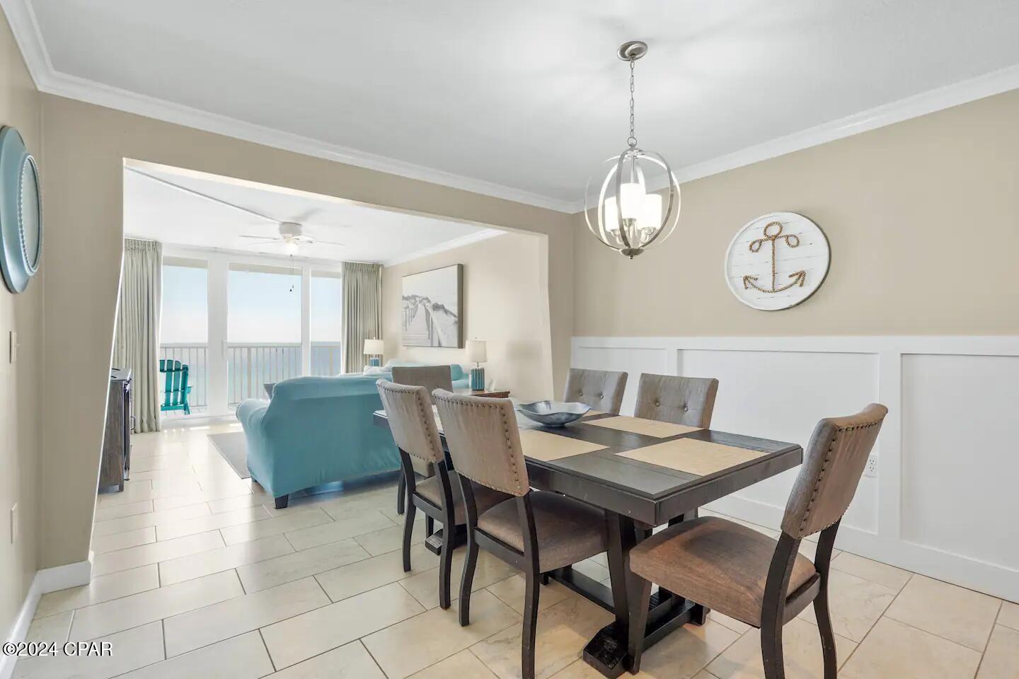 7205 Thomas Drive E1202