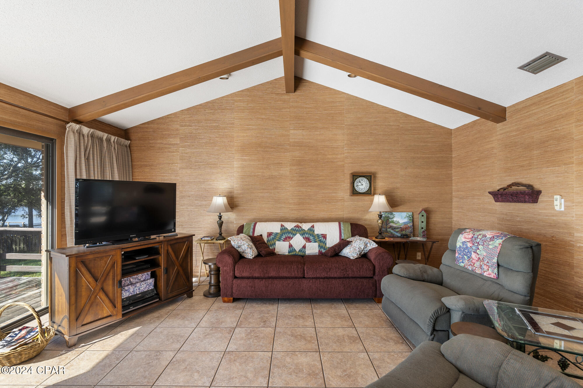 8713 N Lagoon Drive