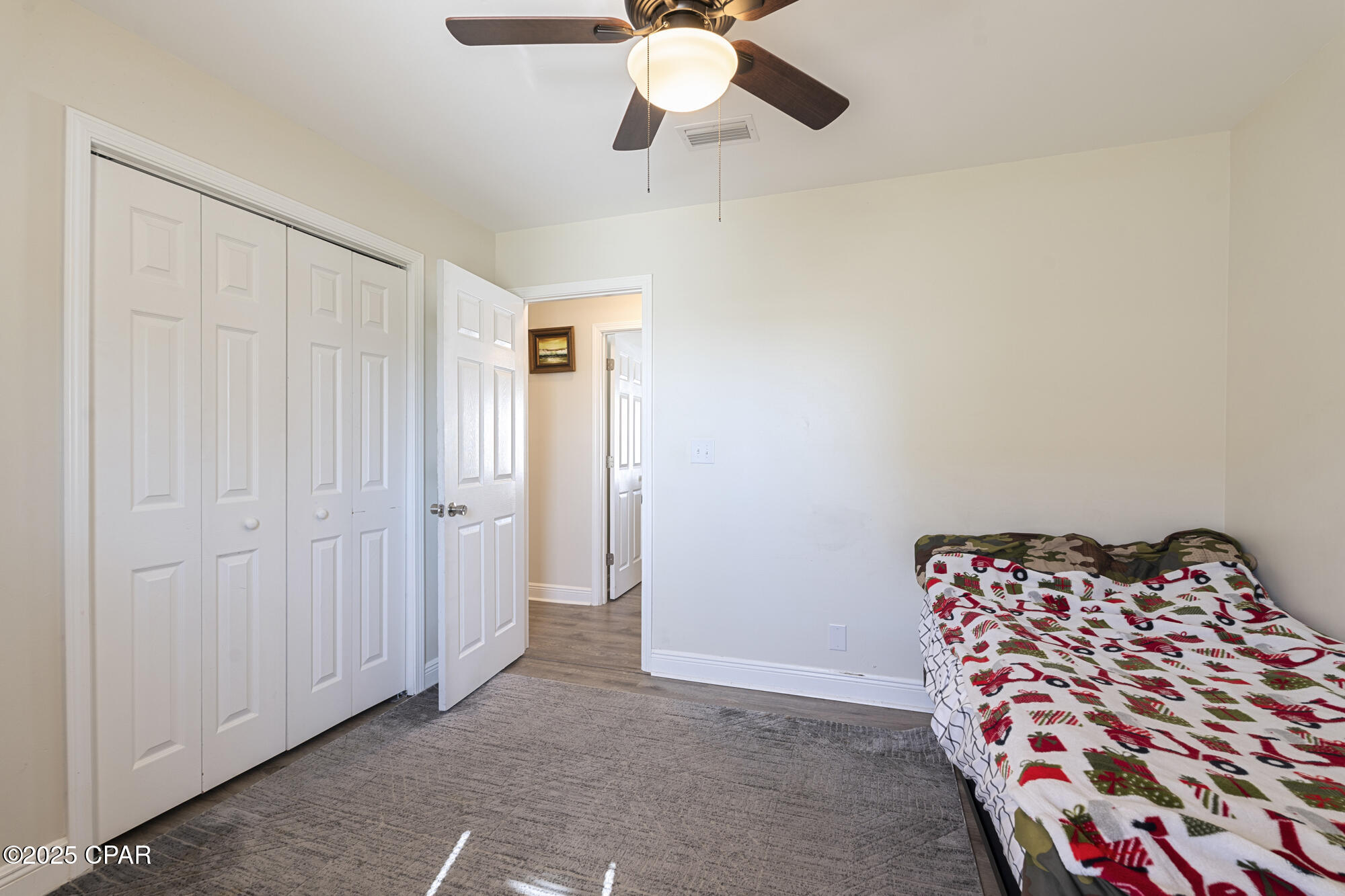 5524 Pinetree Avenue