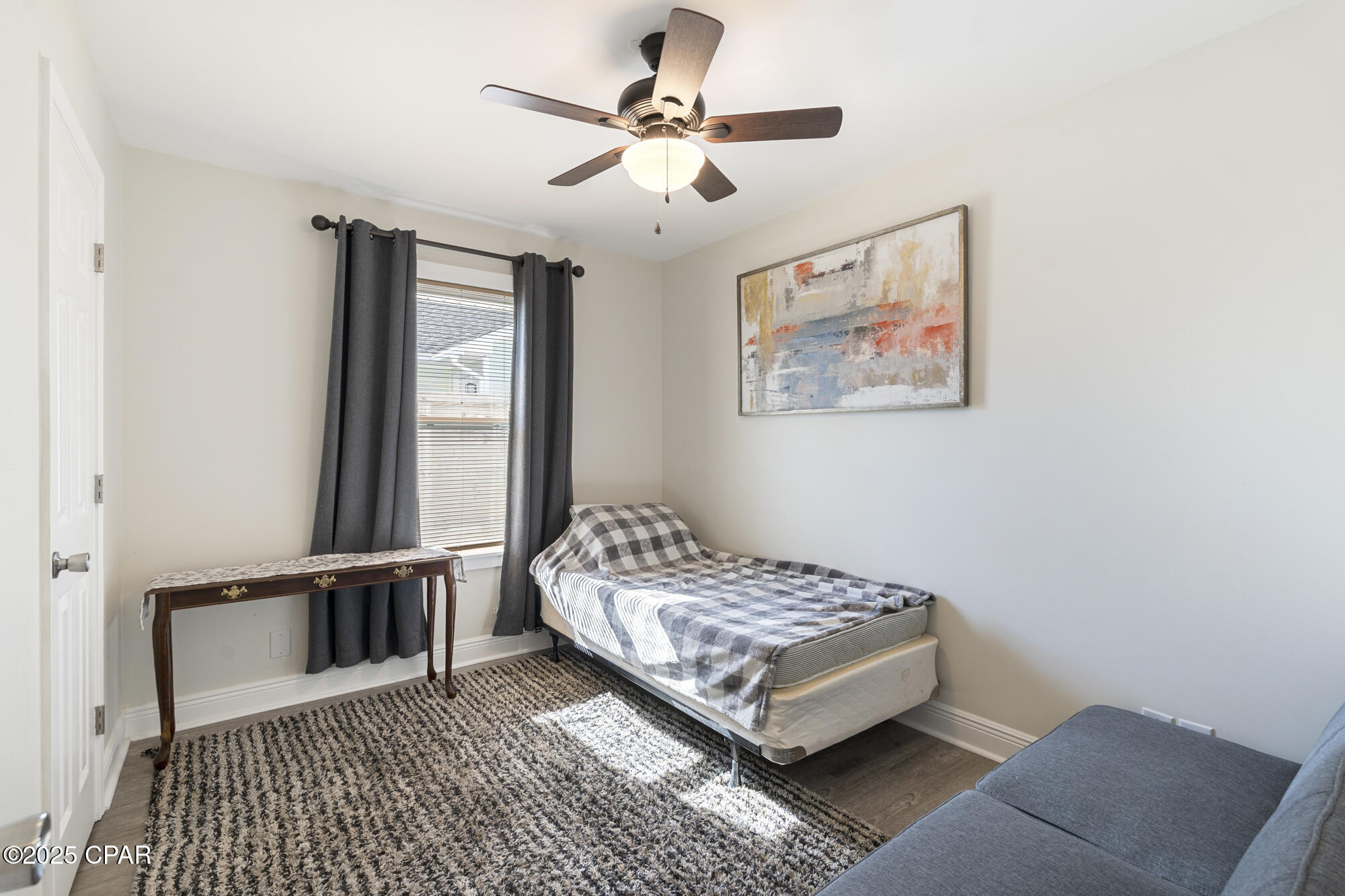 5524 Pinetree Avenue