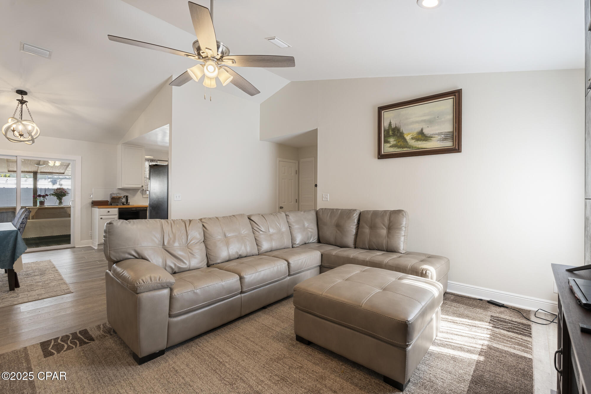 5524 Pinetree Avenue