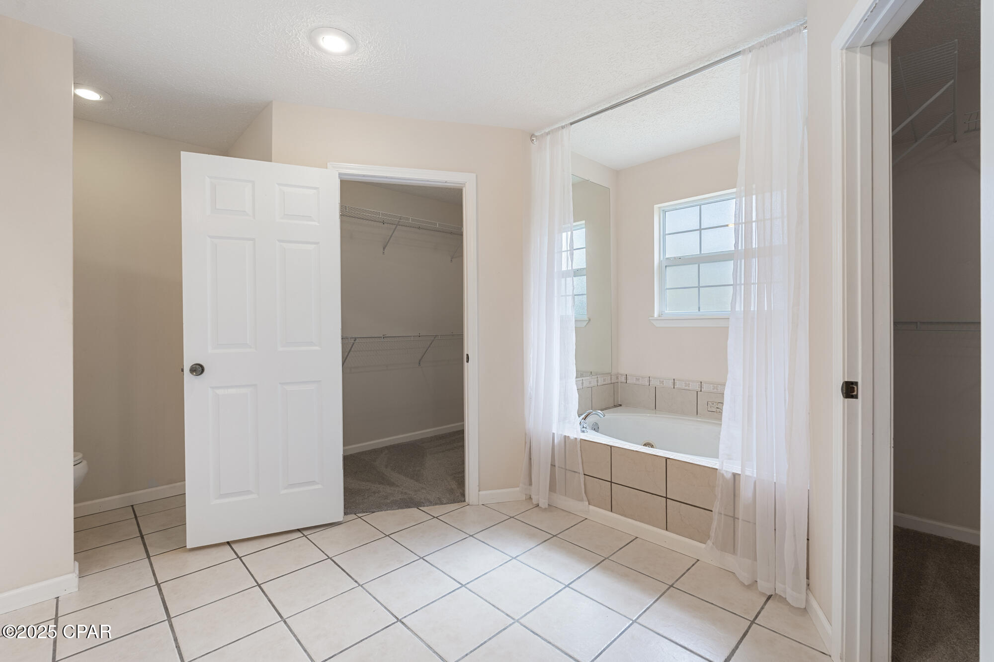 112 Grand Lagoon Shores Drive