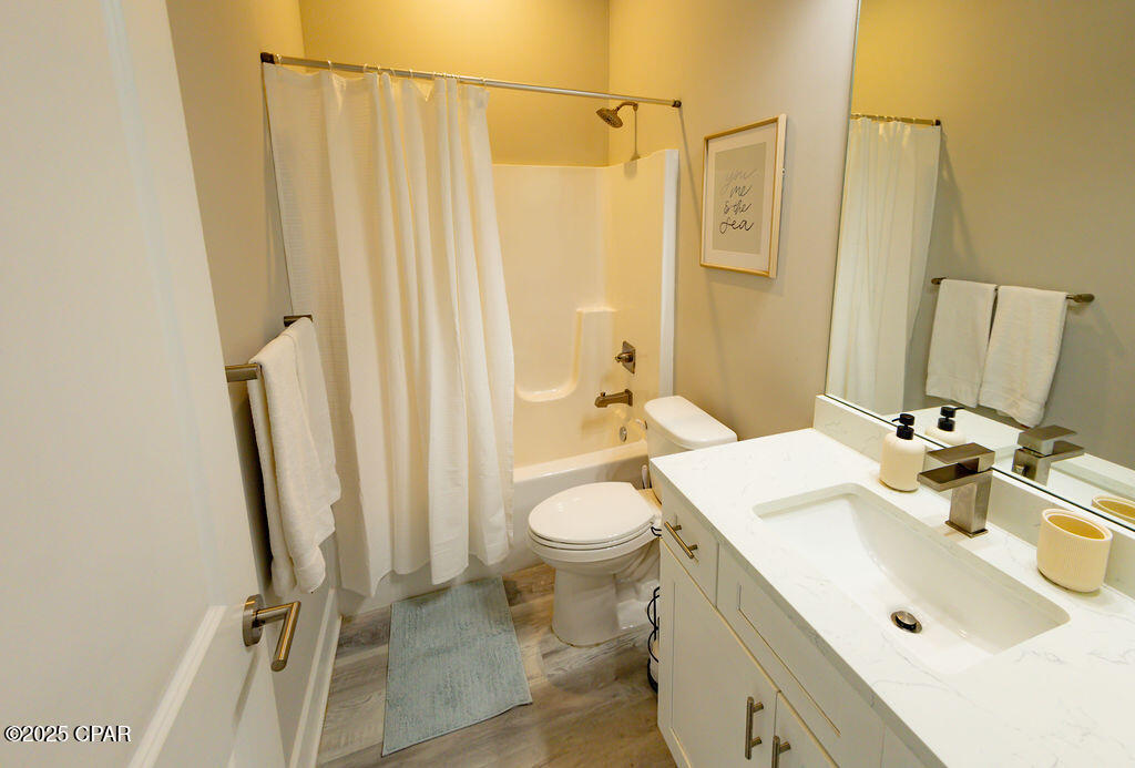 612 E Gulf Boulevard