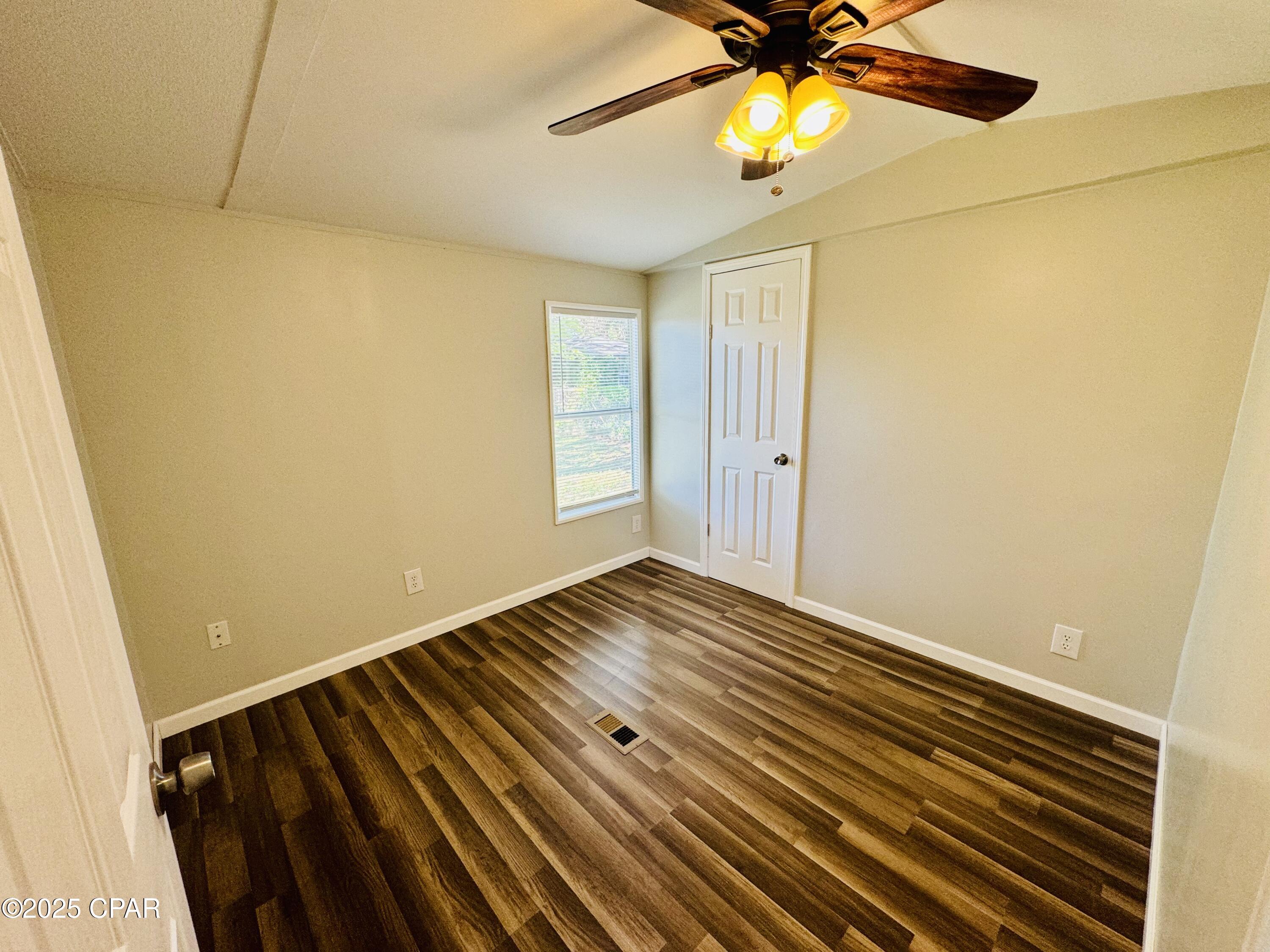 603 Live Oak Lane