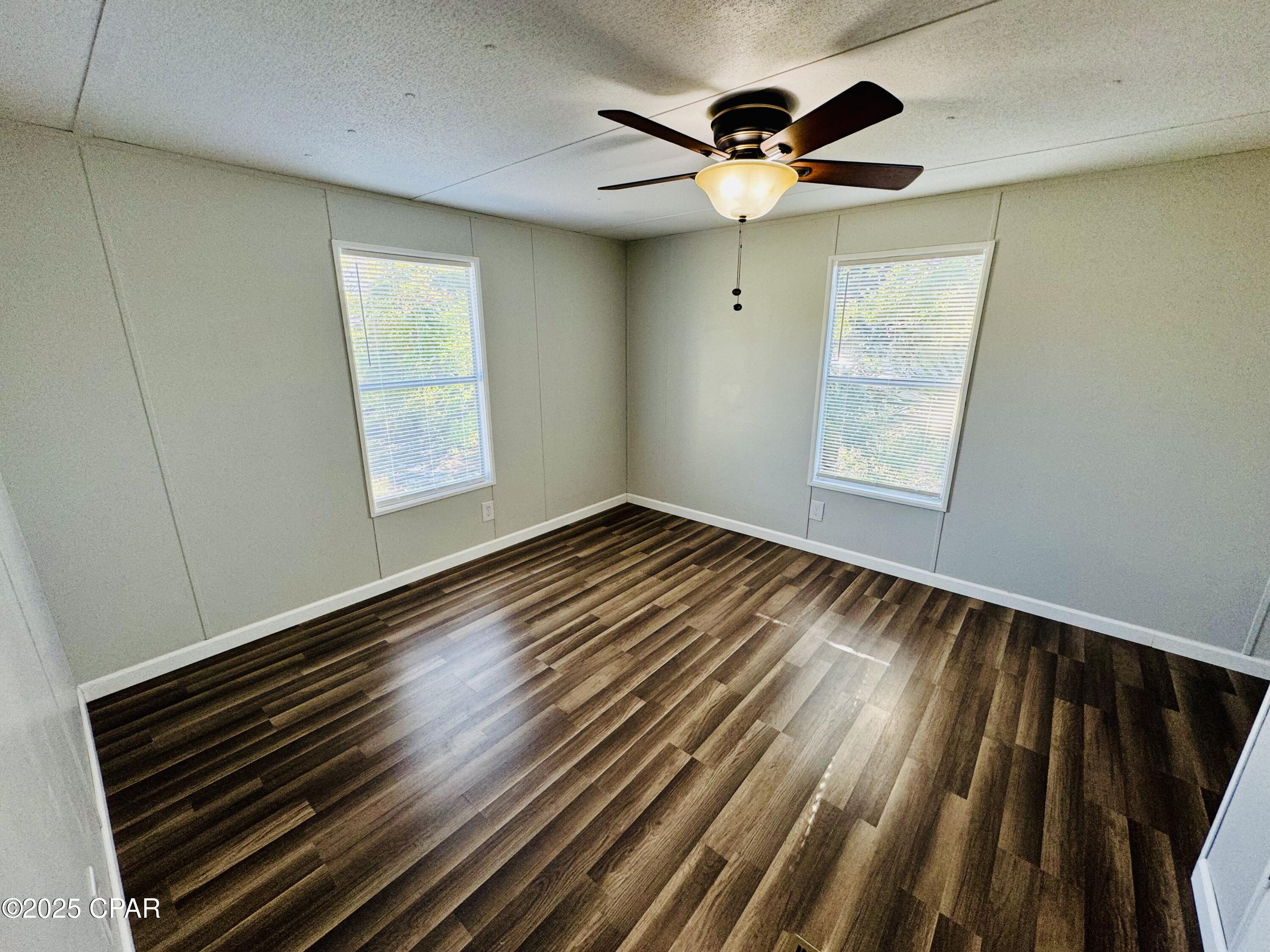 603 Live Oak Lane