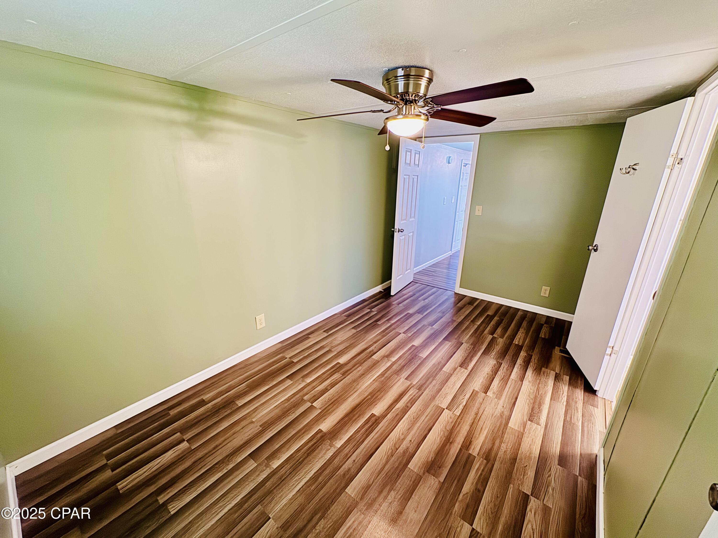 603 Live Oak Lane