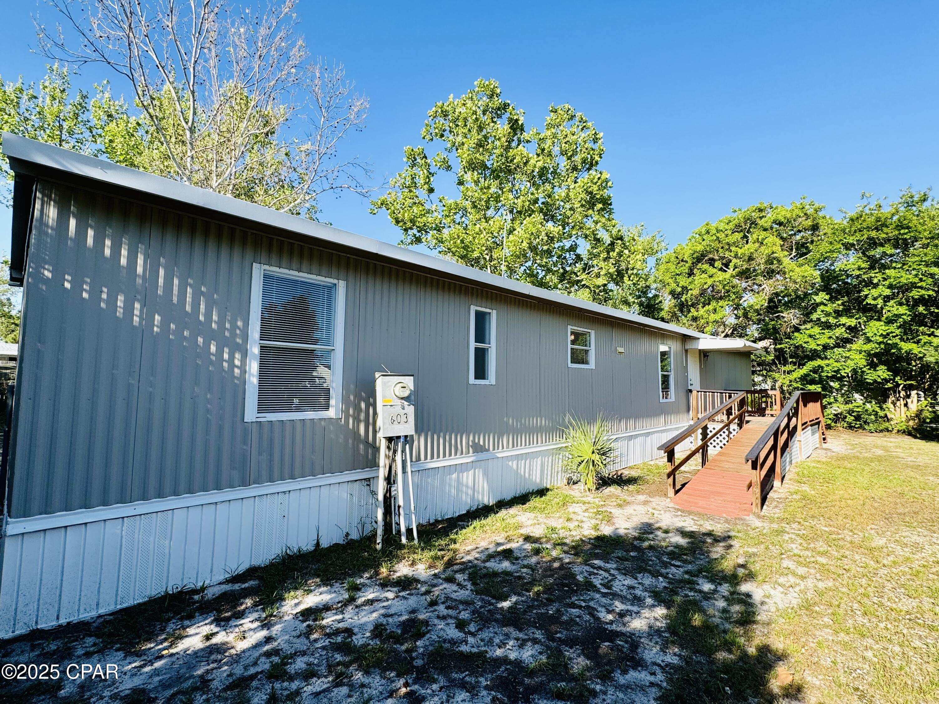 603 Live Oak Lane