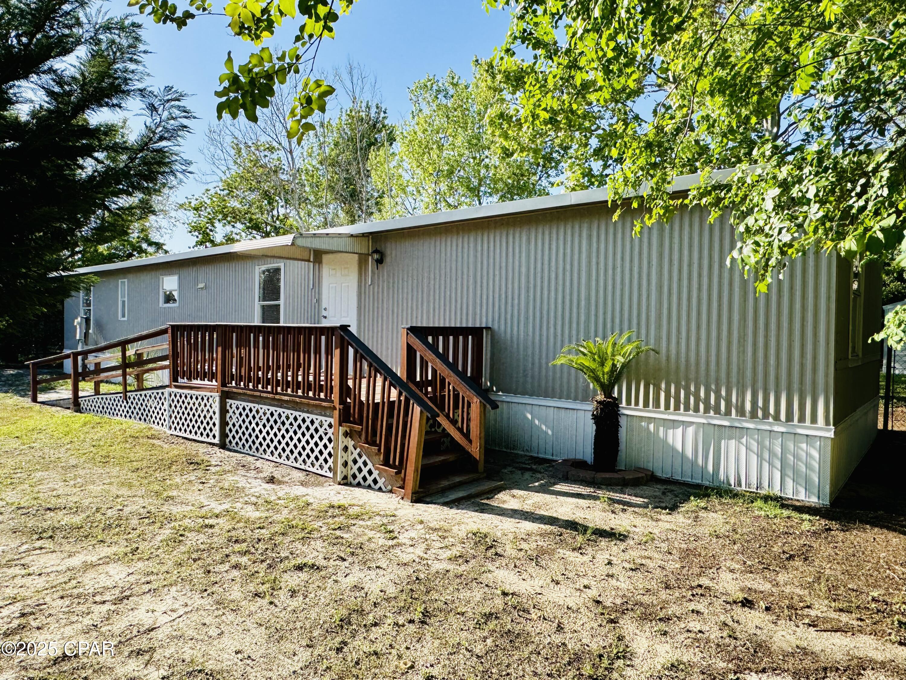 603 Live Oak Lane
