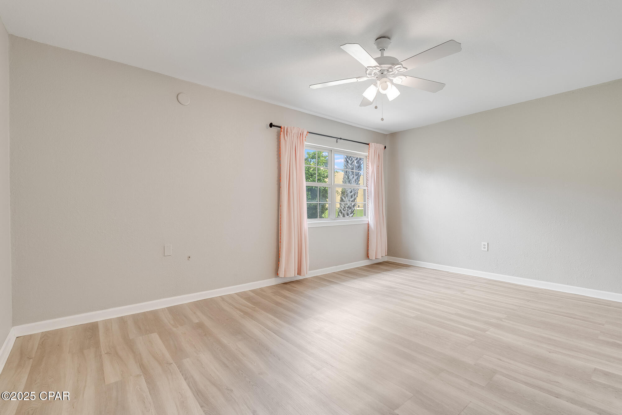 1025 W 19th Street 15D