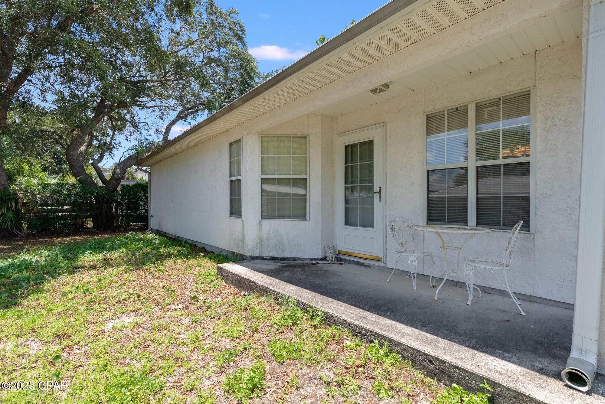 203 N El Centro Boulevard