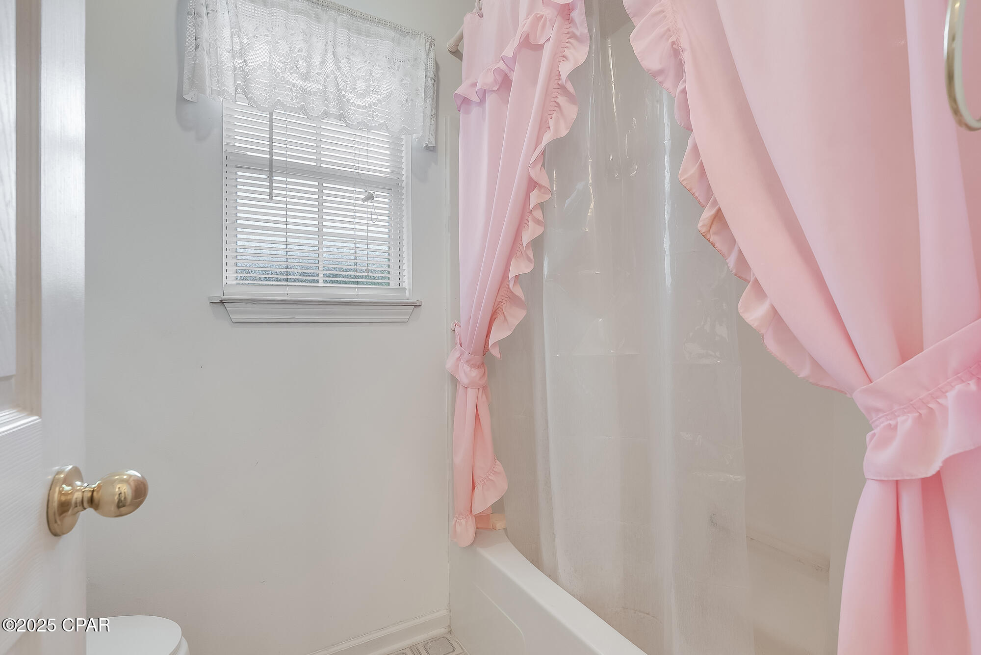 203 N El Centro Boulevard