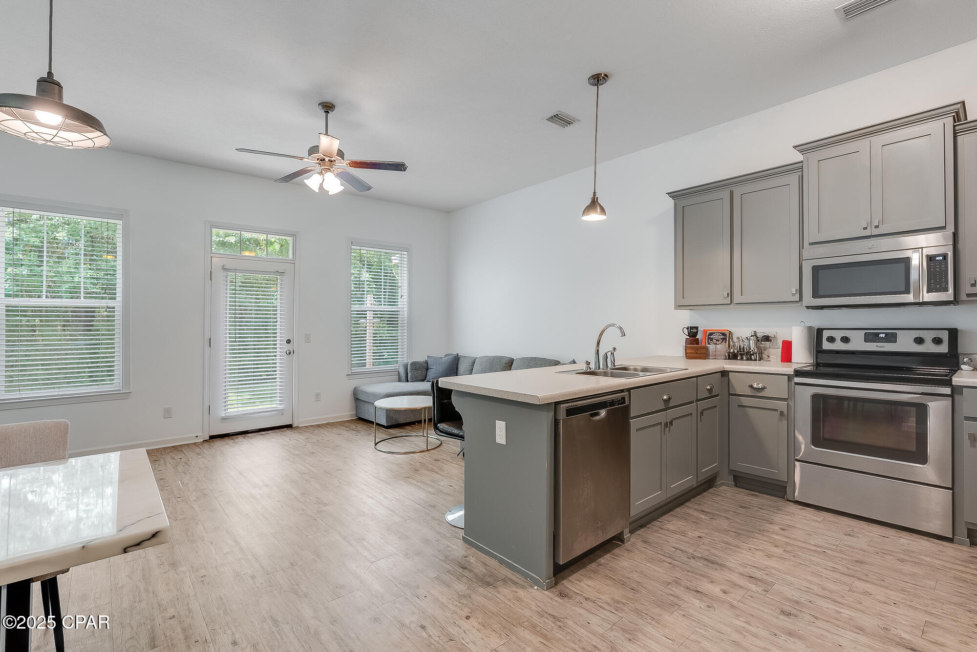 7228 Quail Hollow Drive