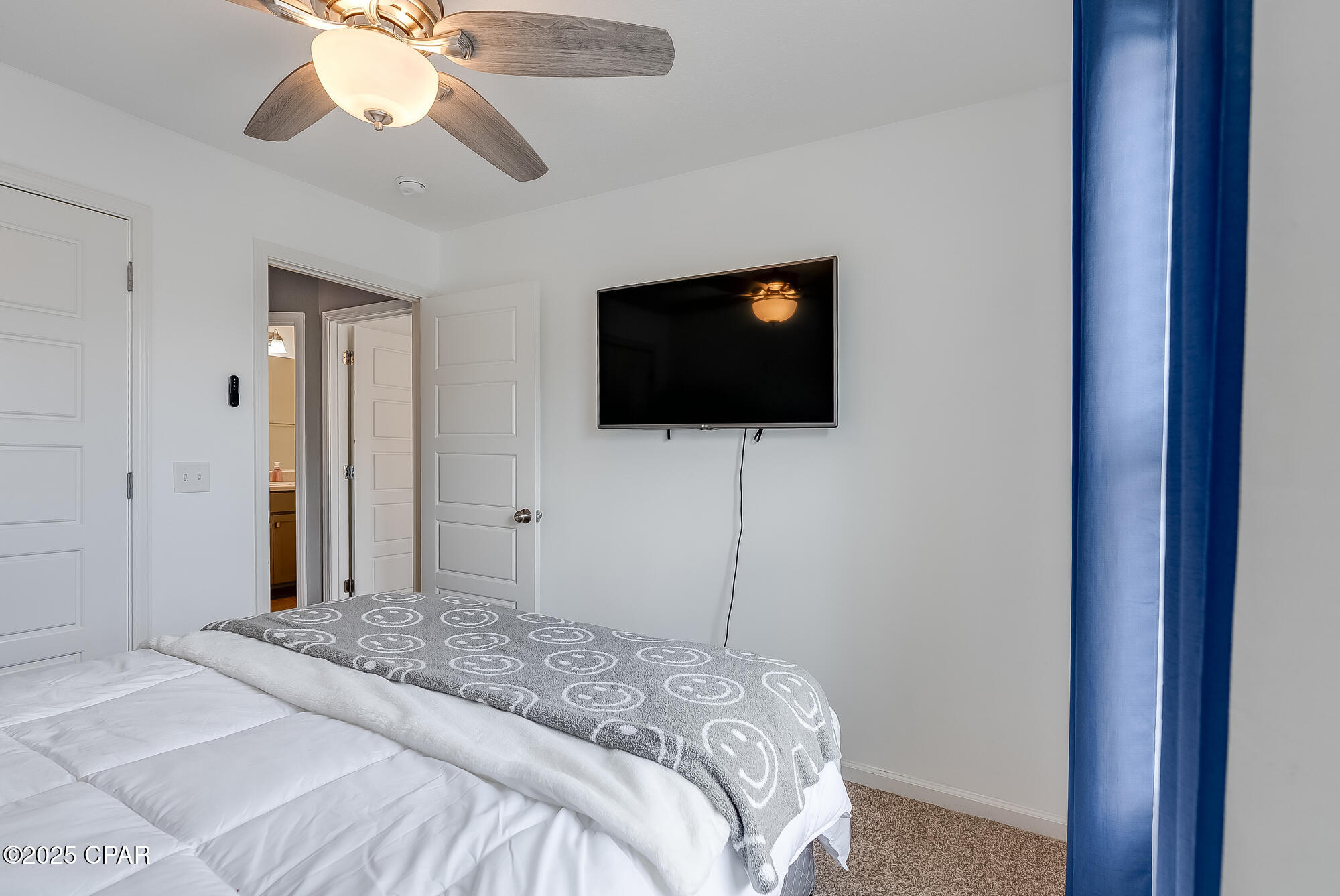 7228 Quail Hollow Drive