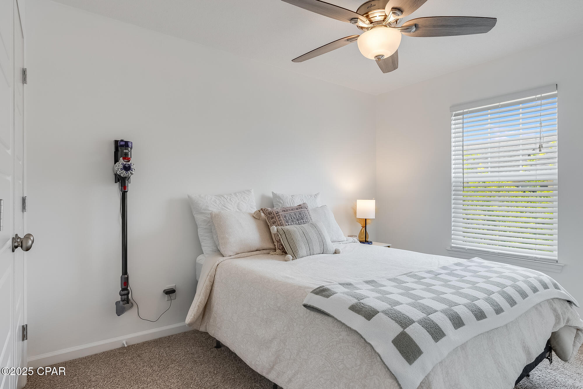 7228 Quail Hollow Drive