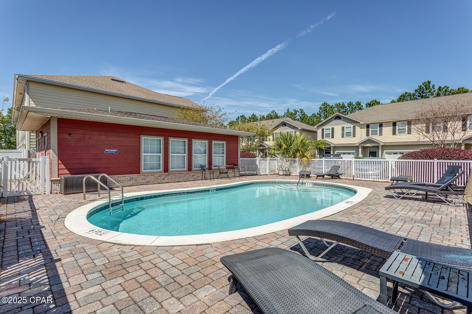 7228 Quail Hollow Drive