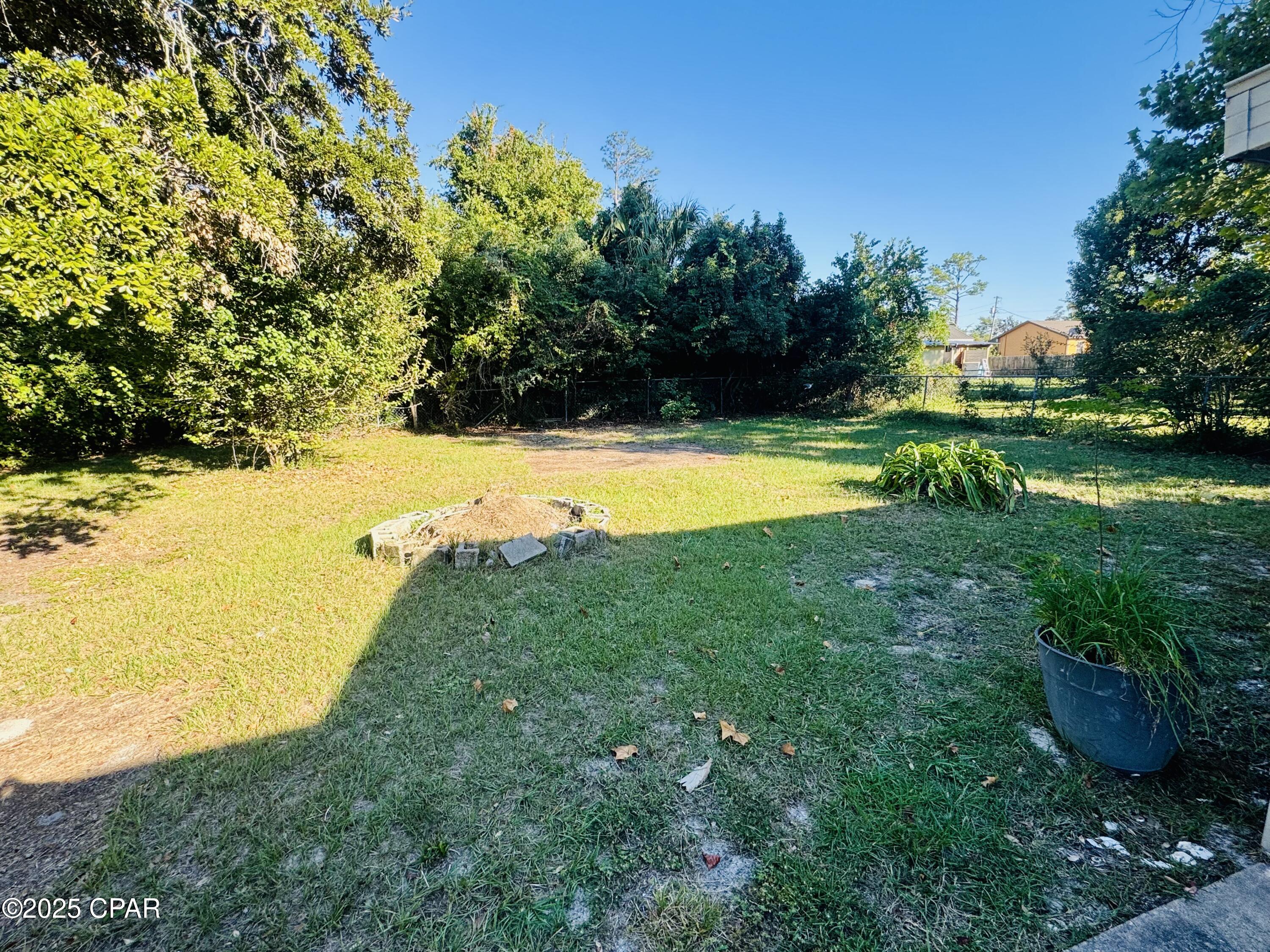 1606 Fairland Avenue