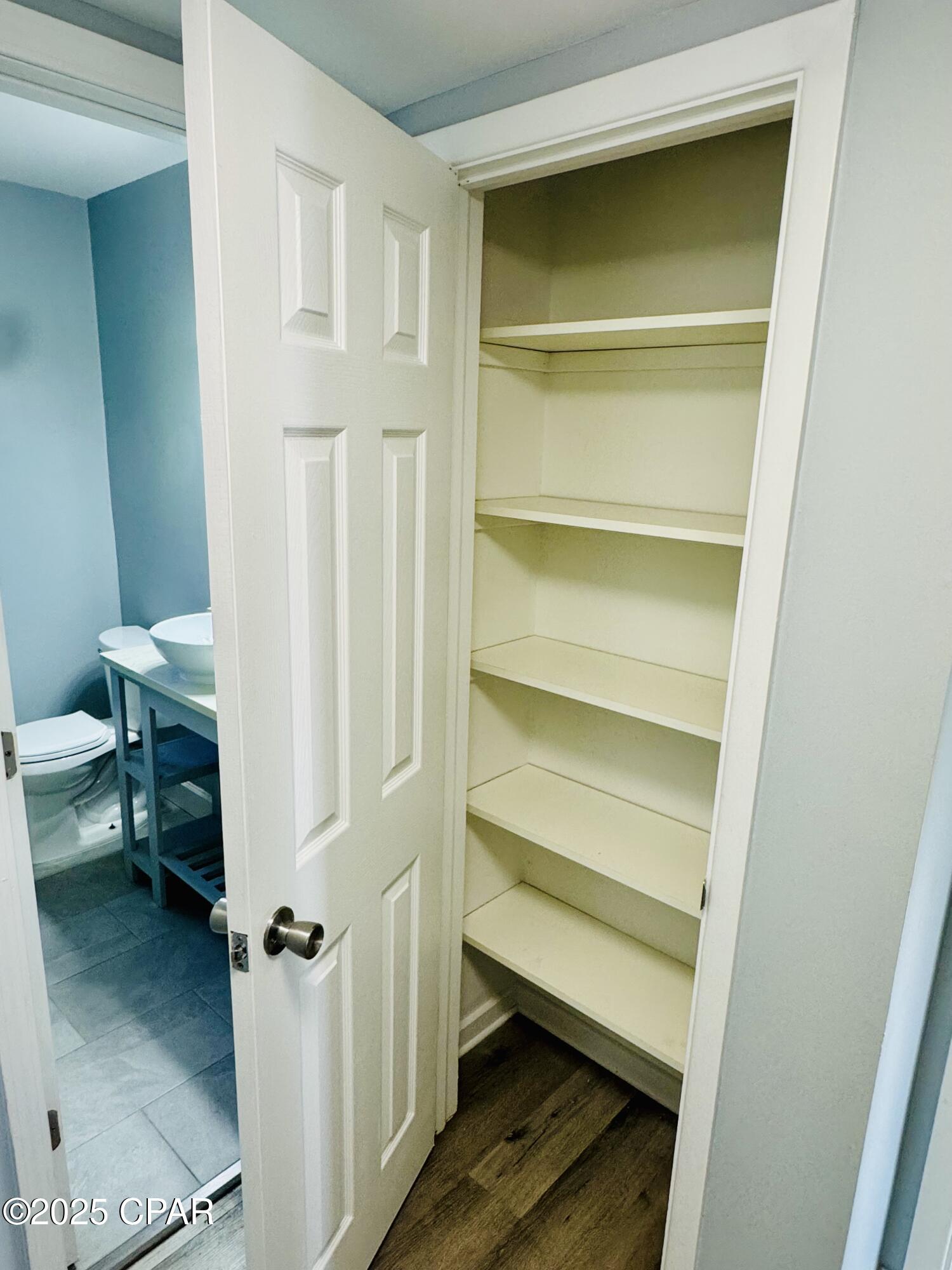 1606 Fairland Avenue