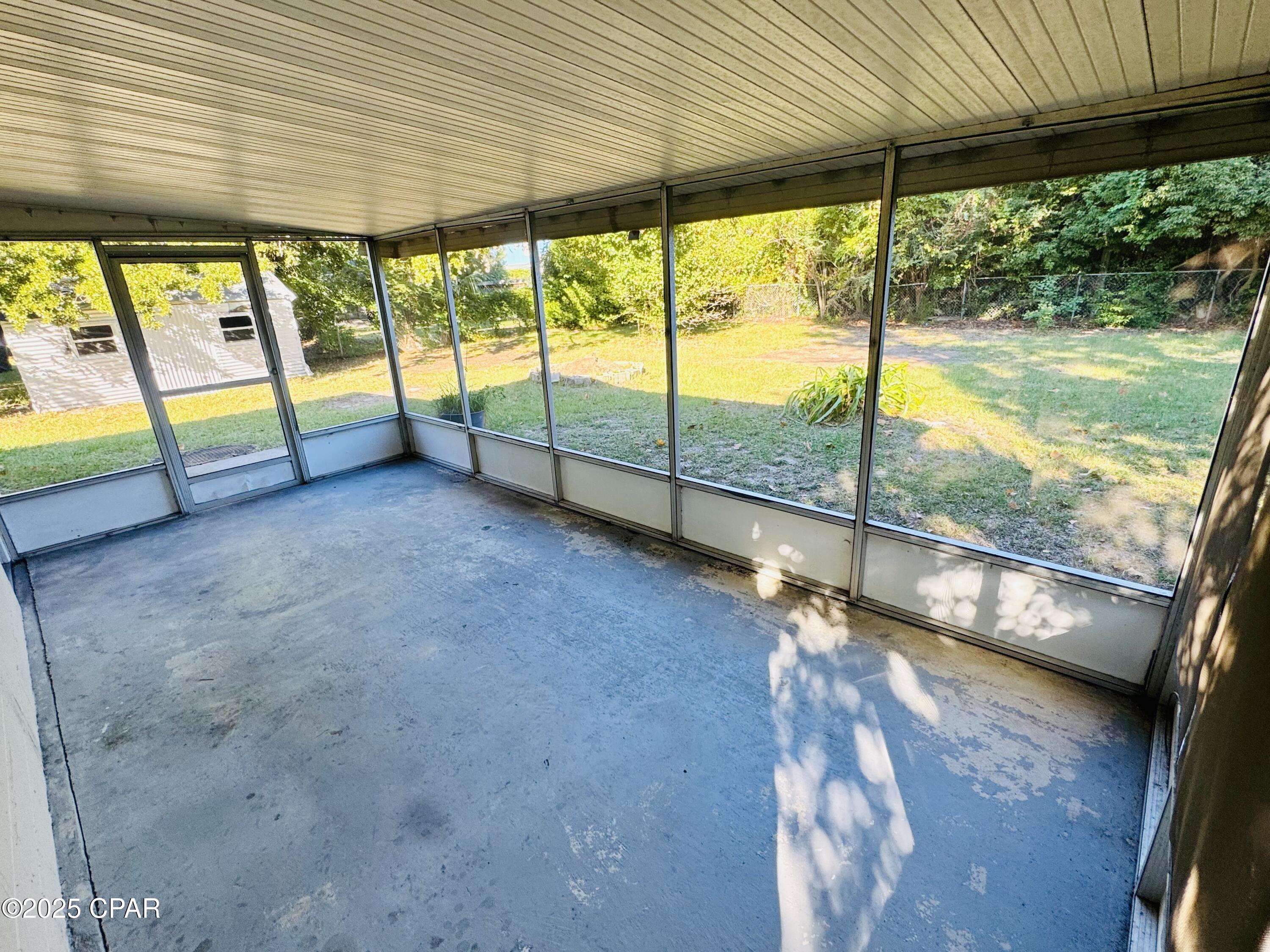 1606 Fairland Avenue