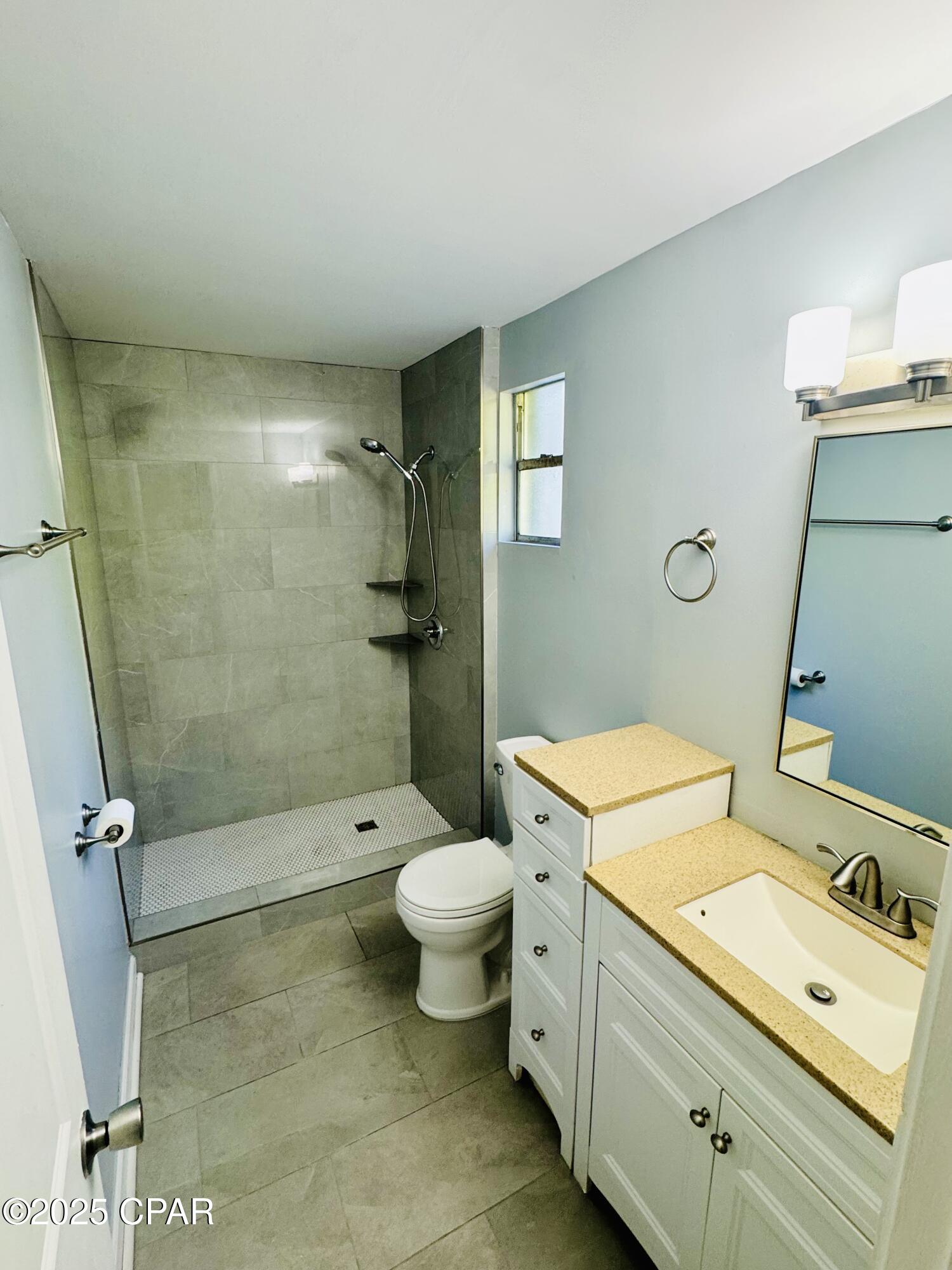 1606 Fairland Avenue