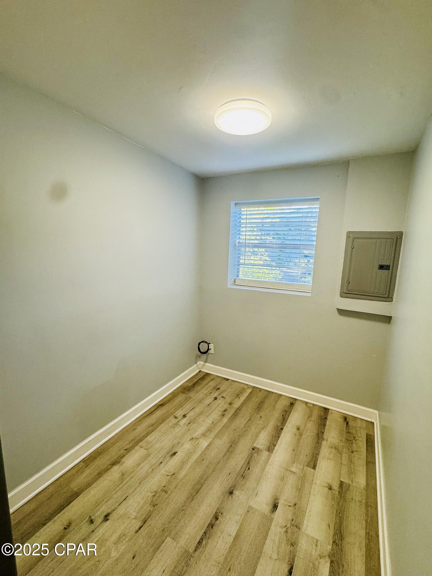 1606 Fairland Avenue