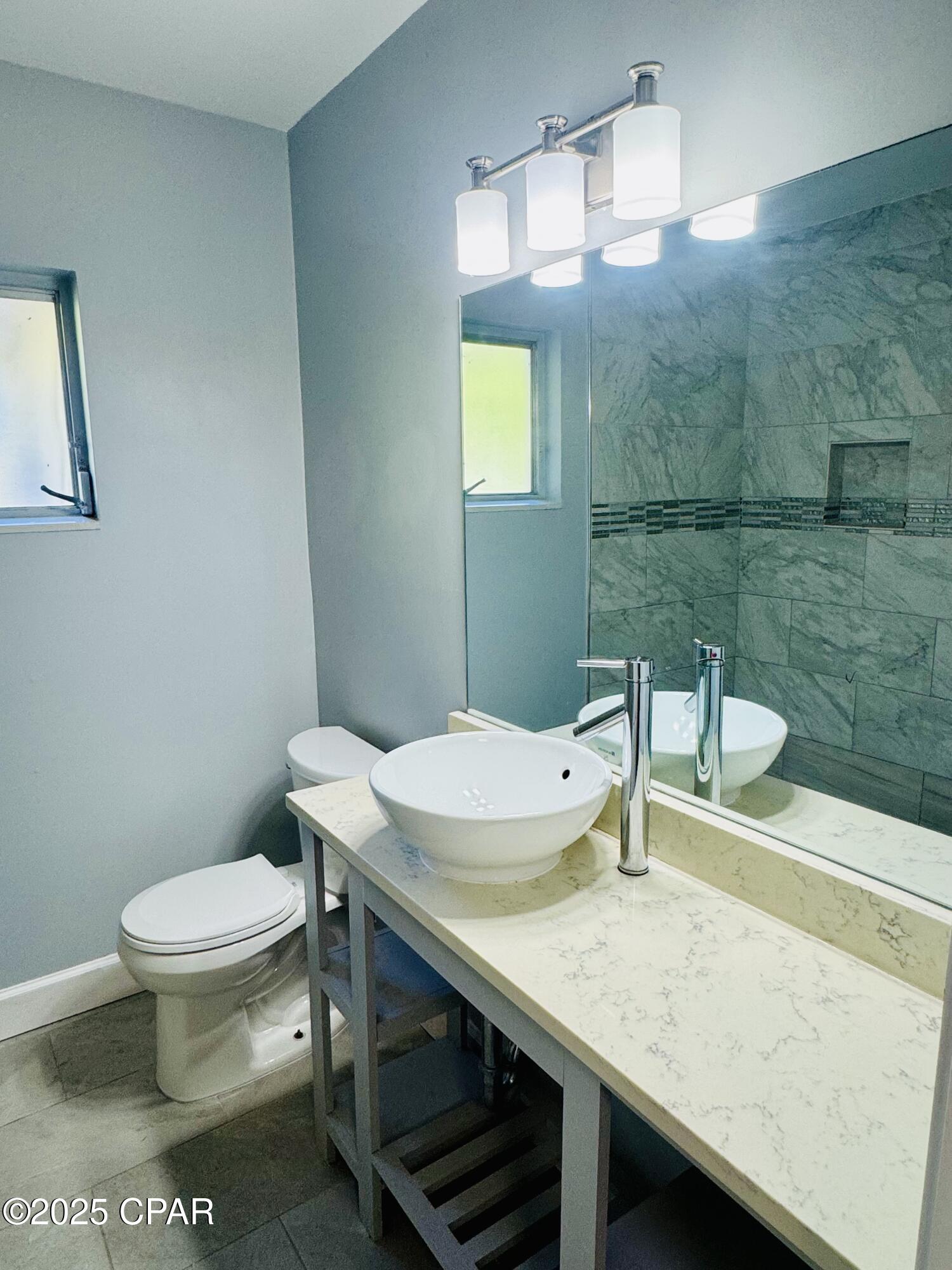 1606 Fairland Avenue