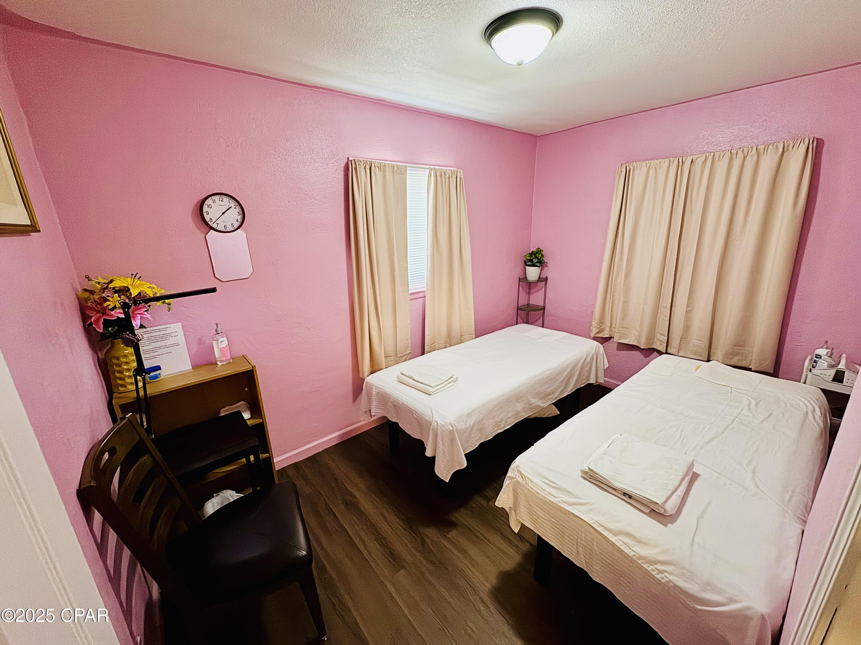 1216 N Martin Luther King Jr Boulevard