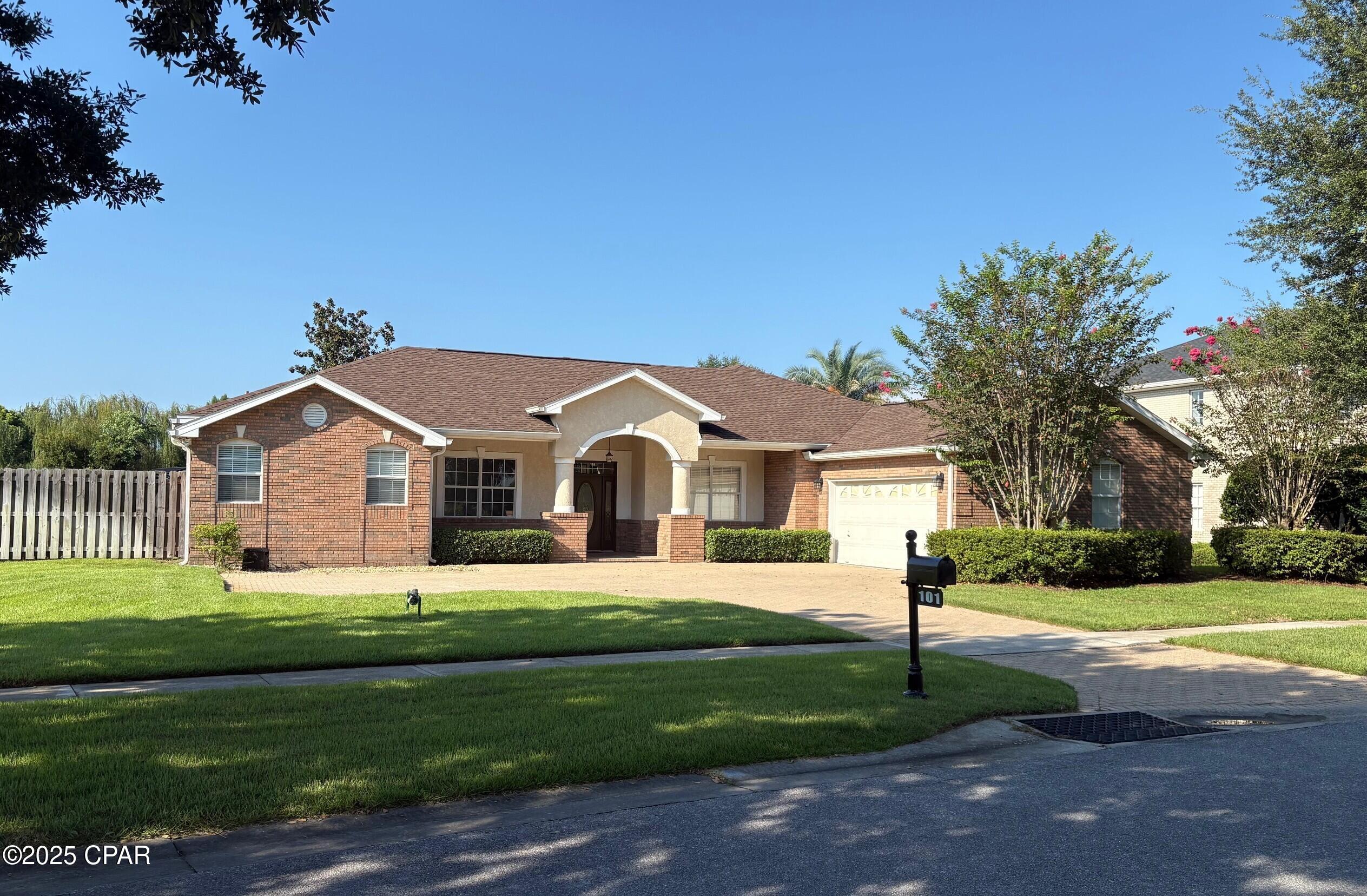 101 Cottonwood Circle