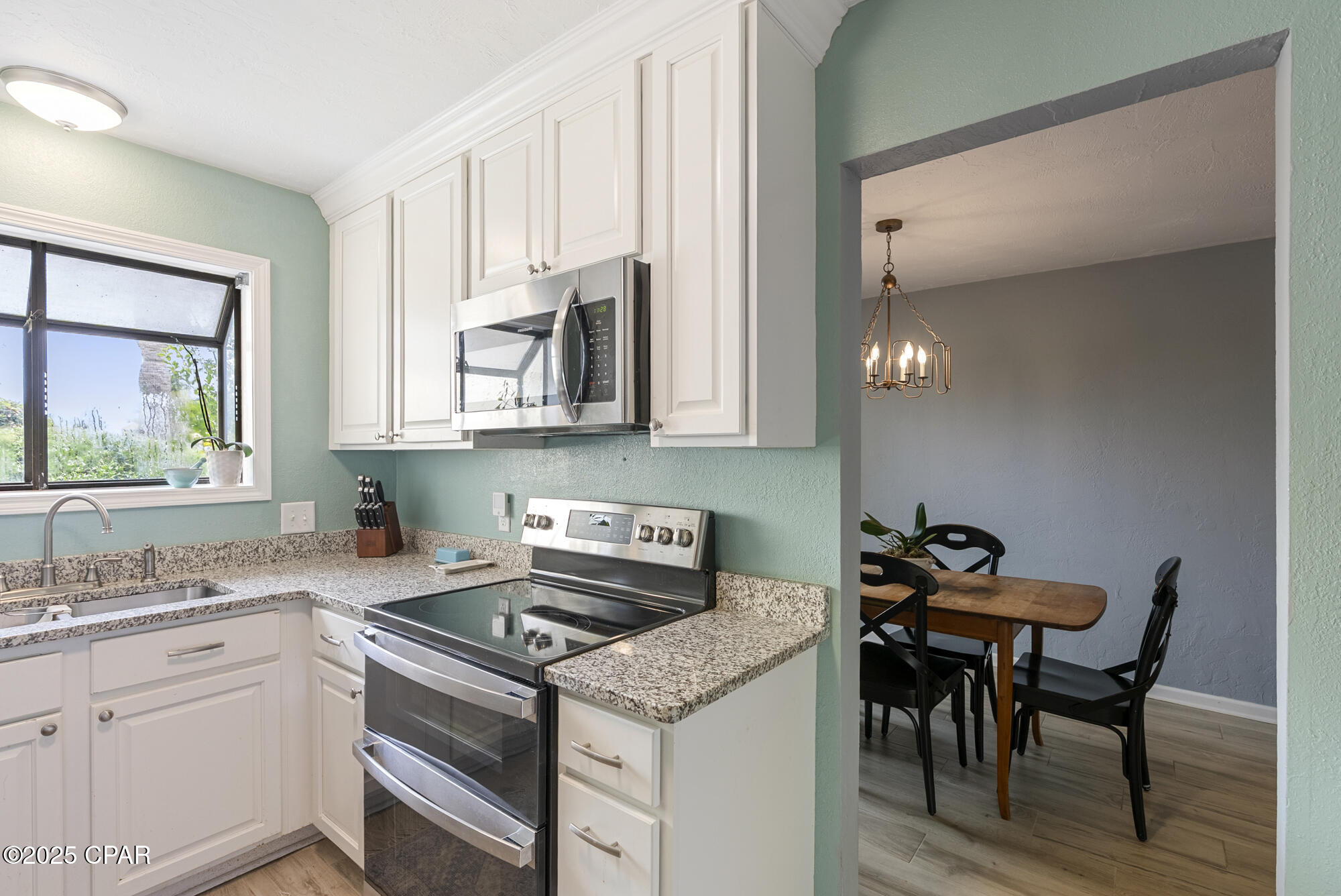 1025 W 19th Street 27D