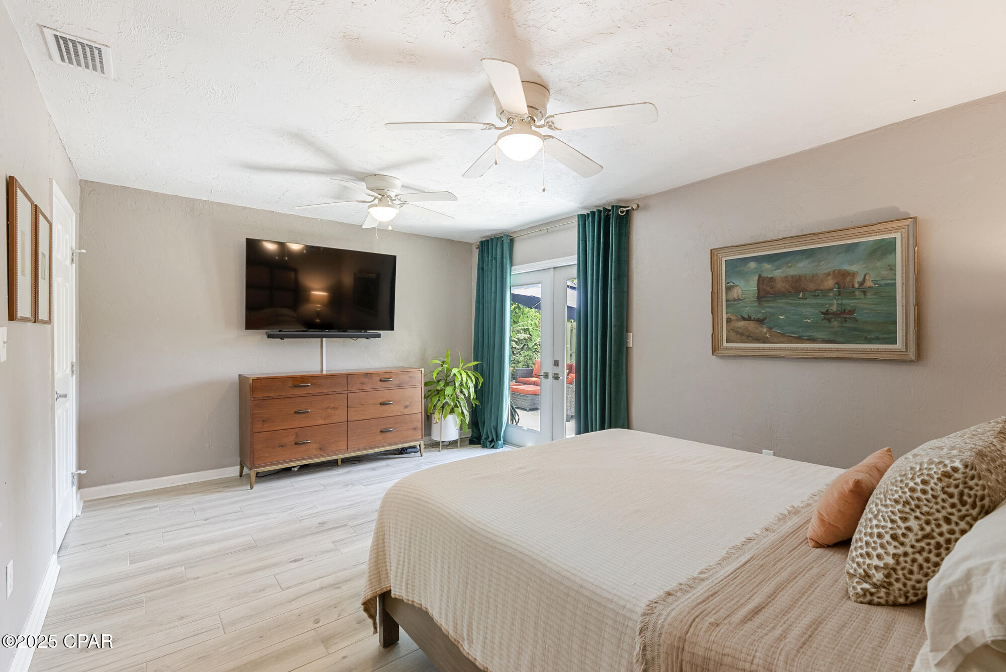 1025 W 19th Street 27D